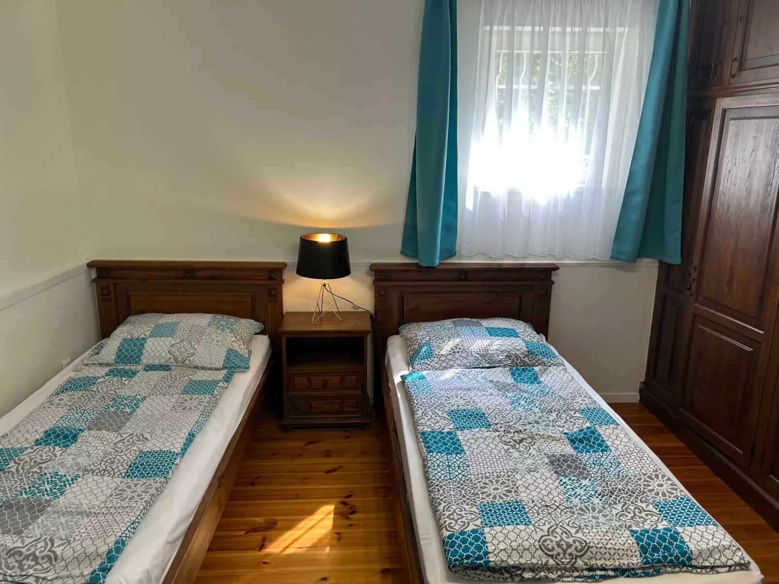 Klimatisiertes Ferienhaus in Siófok mit Grill-Binnen