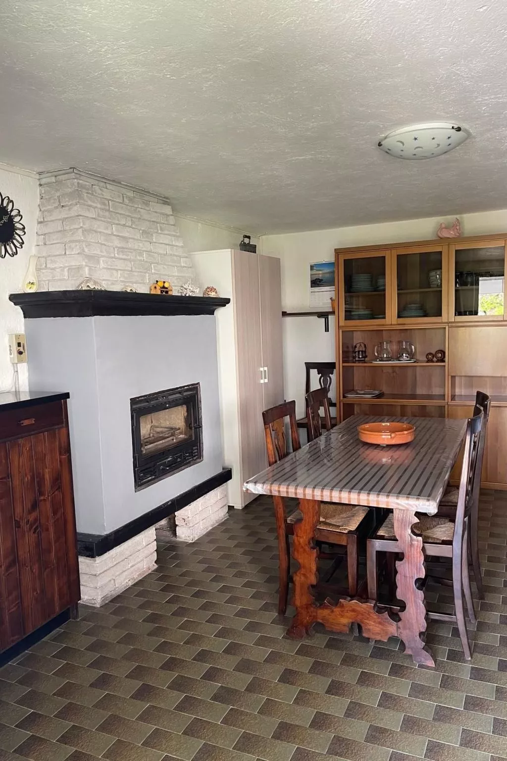 Heliopolis' Wohnung mit Dachterrasse-Binnen