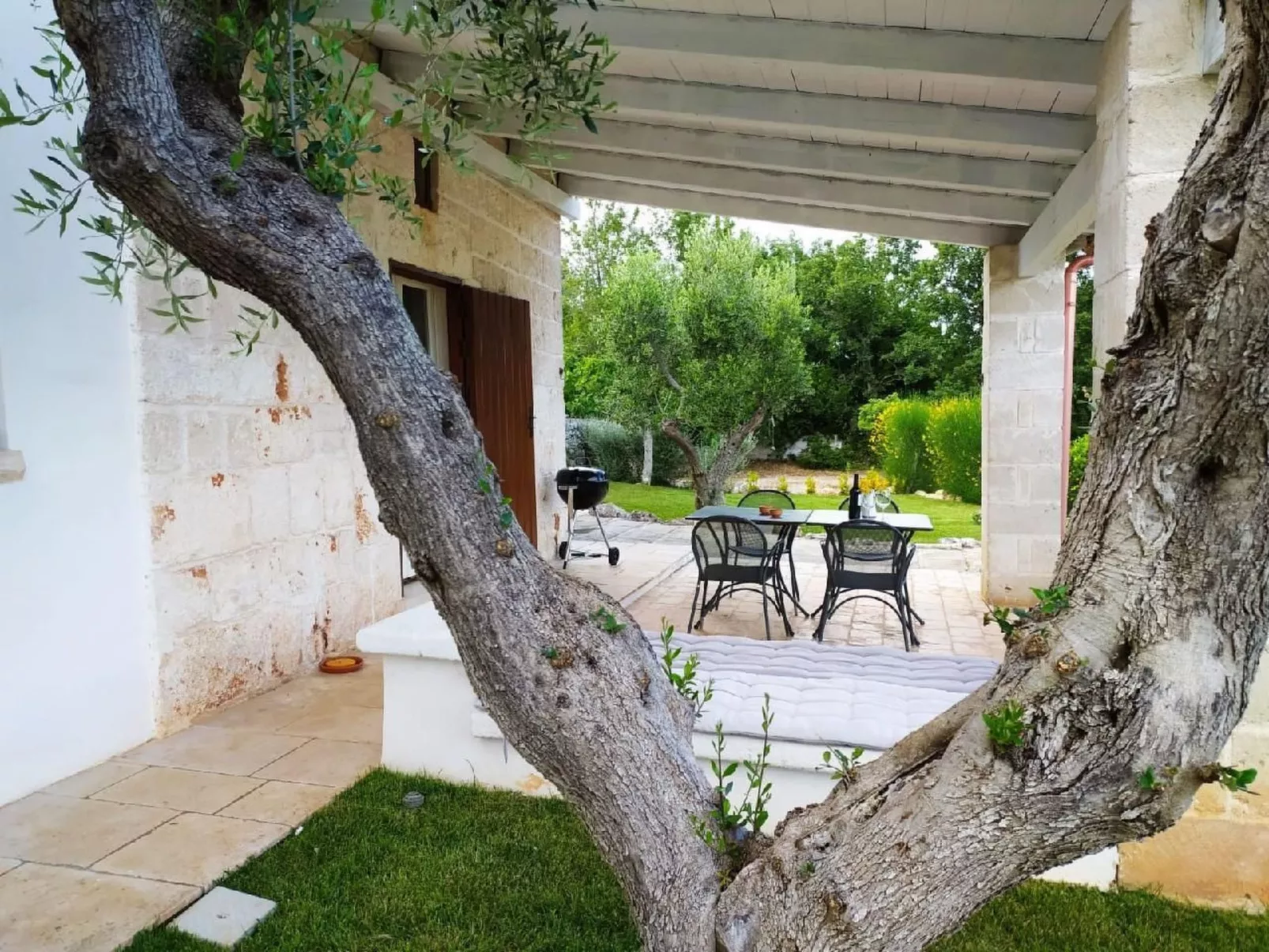 Landhaus in Ostuni mit privatem Pool-Buiten
