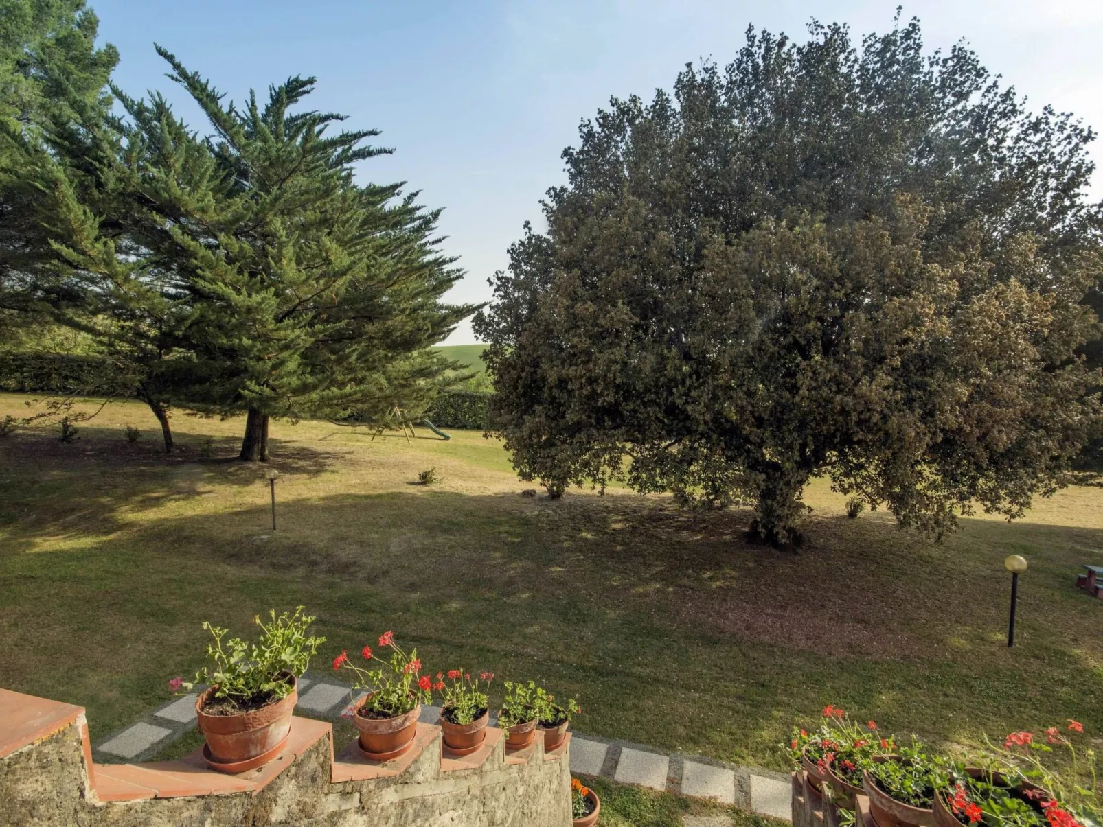 'Dispensa2' mit Pool-Buiten