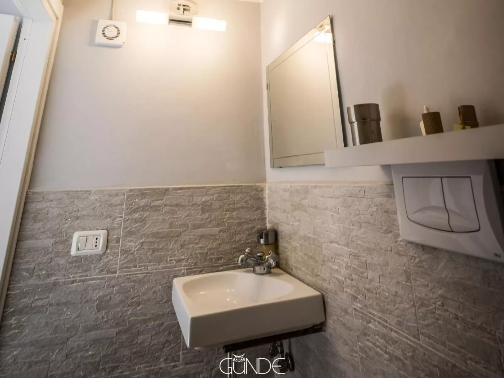 La Casetta Rosa-Binnen