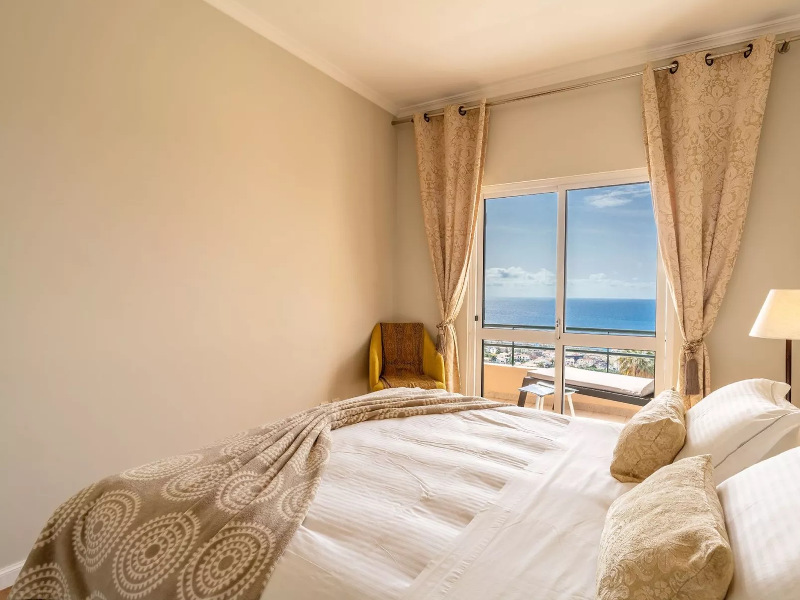 Studio für 3 Personen und 1 Kind in Funchal, Madeira (Funchal und Umgebung)-Image-tags.info