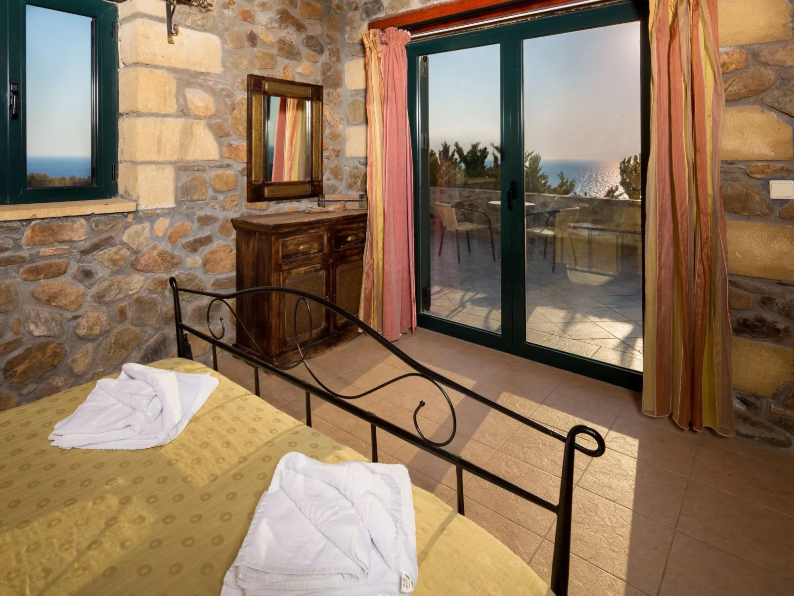 Traditionelle Villa mit Pool und Meerblick Elafonissi-Image-tags.info