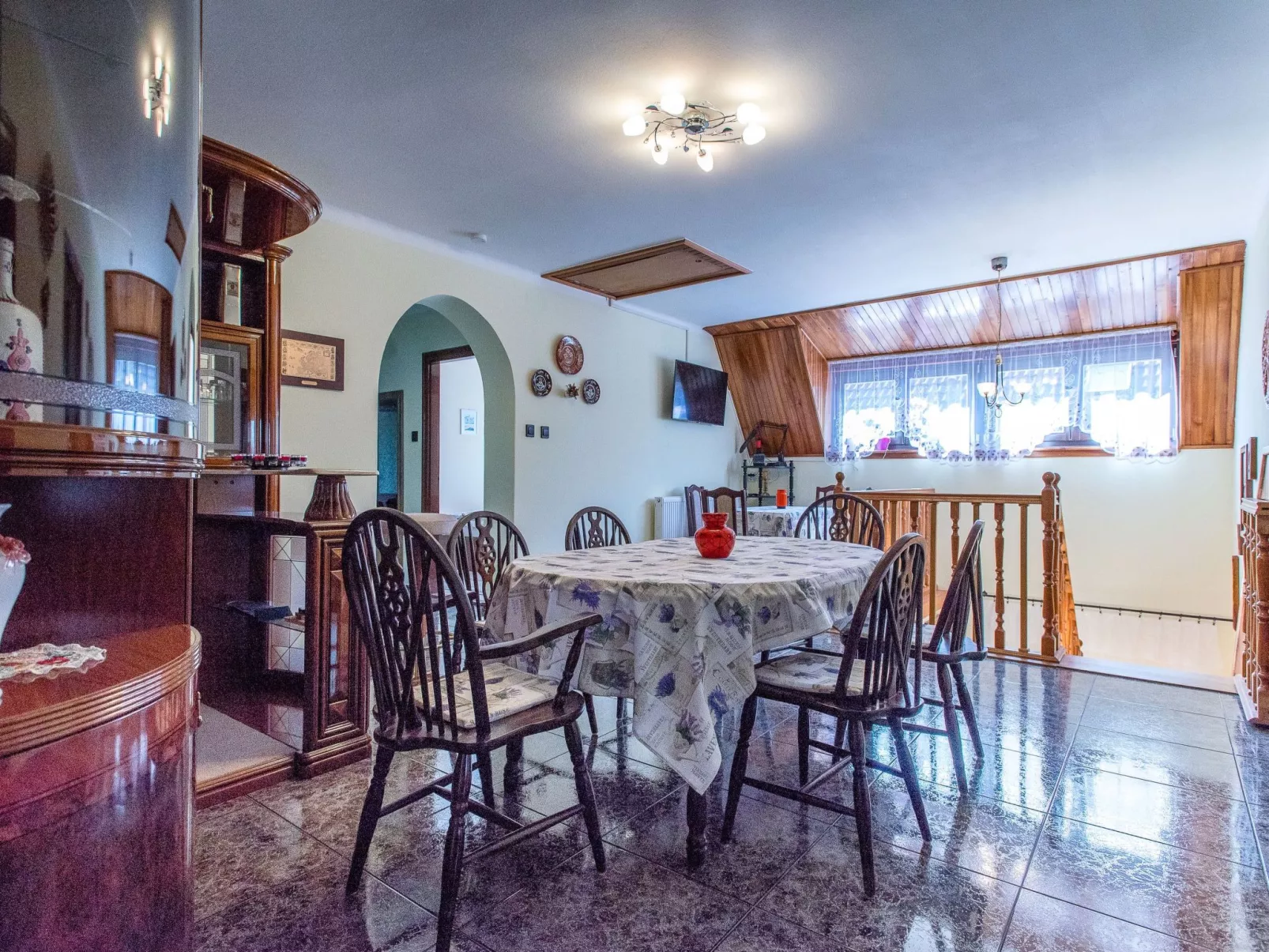 Mit Swimmingpool für 10 Personen-Image-tags.info