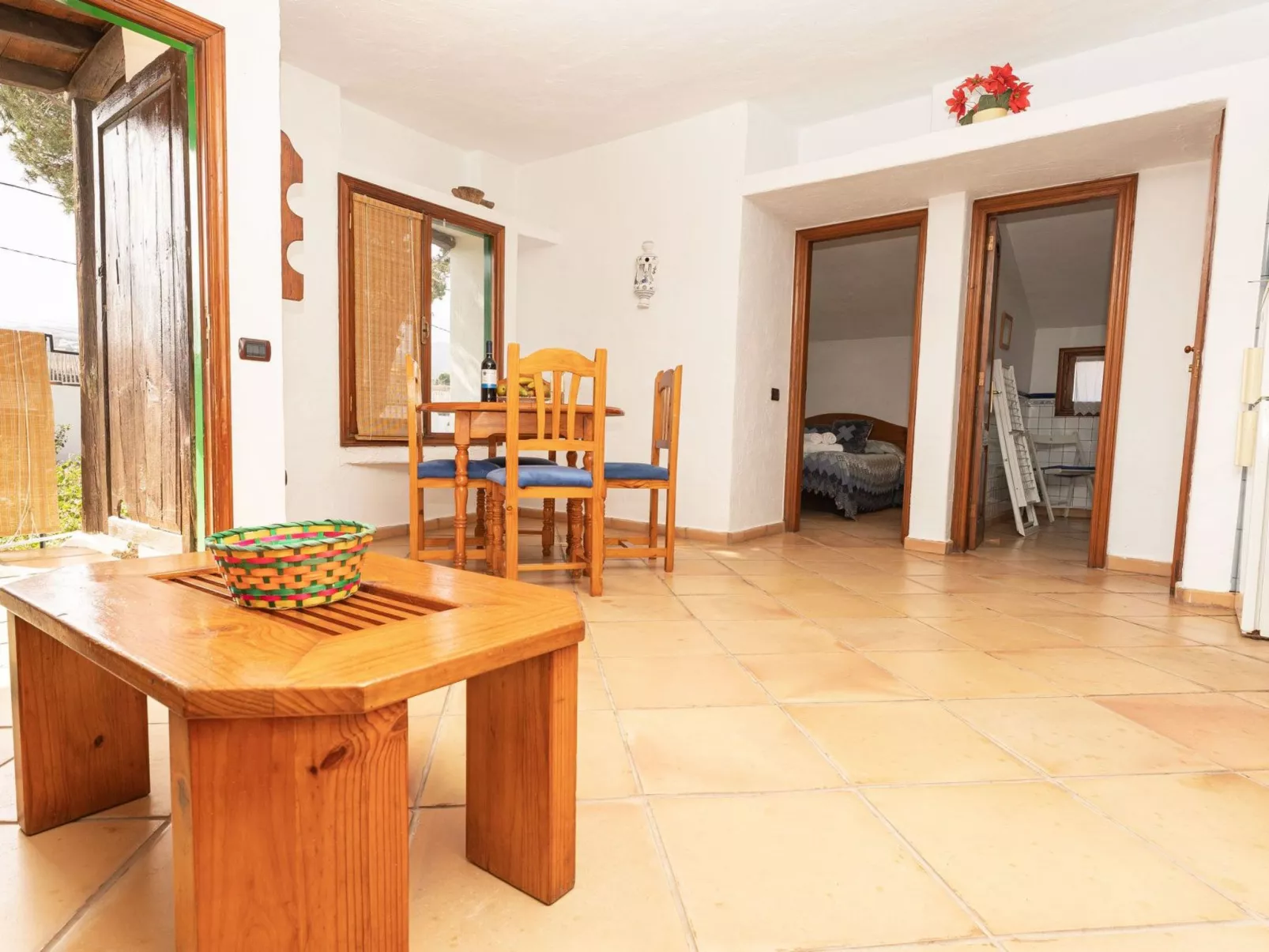 Finca "Casa Azul" mit Garten, Grill und Terrasse-Binnen