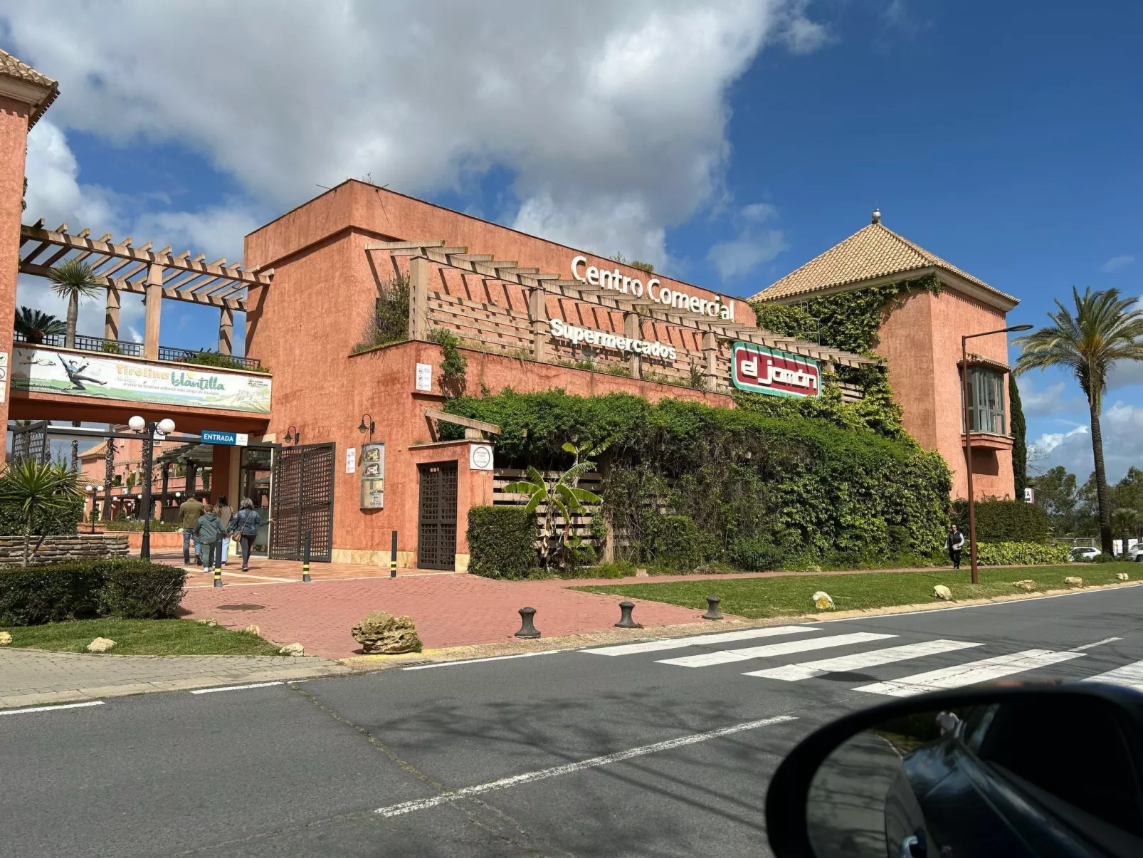 In der Nähe des Golfplatzes-Buiten