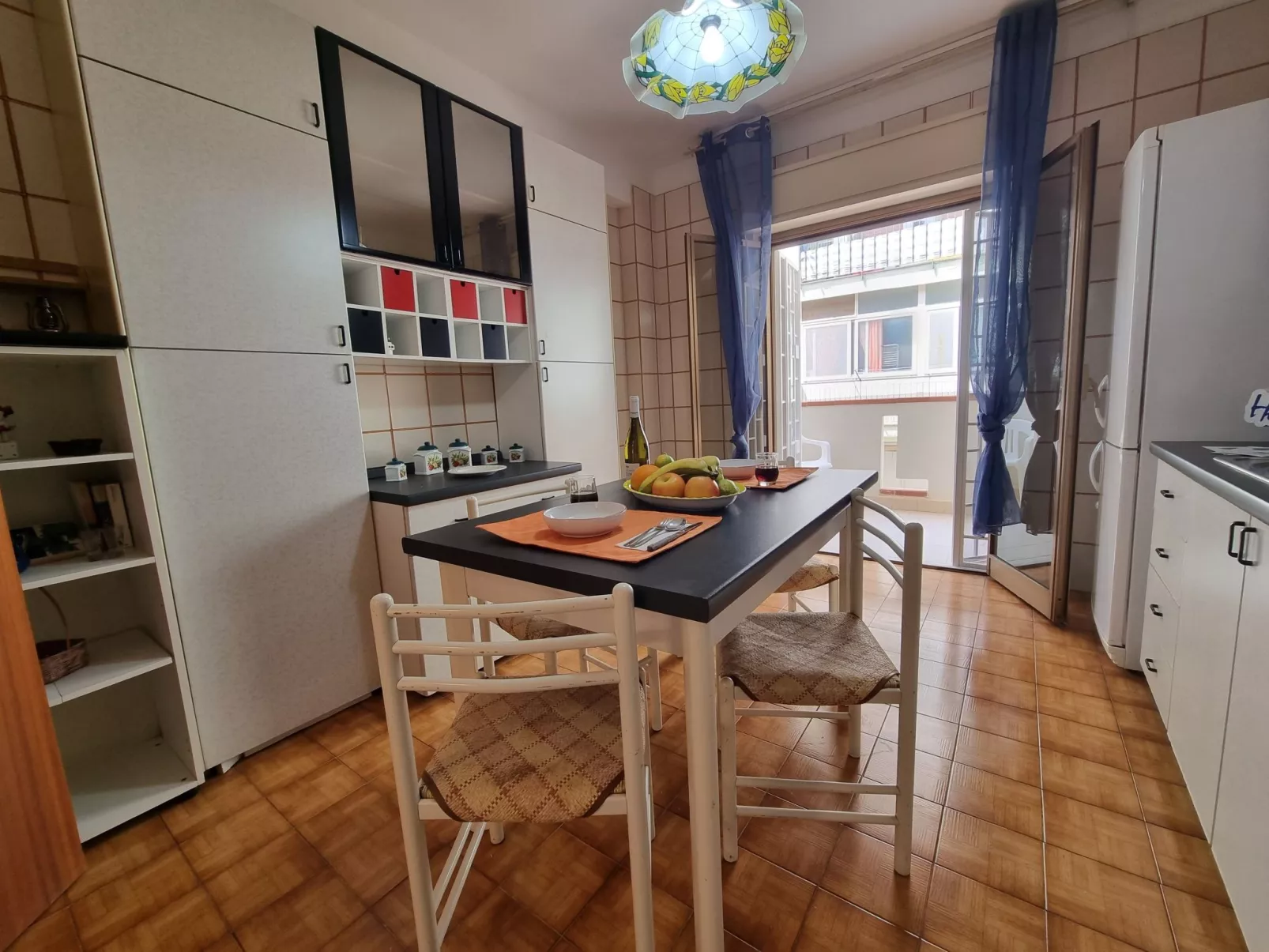 Für 4 Personen ca. 61 m&sup2; in Isola delle Femmine, Sizilien (Nordküste von S-Binnen