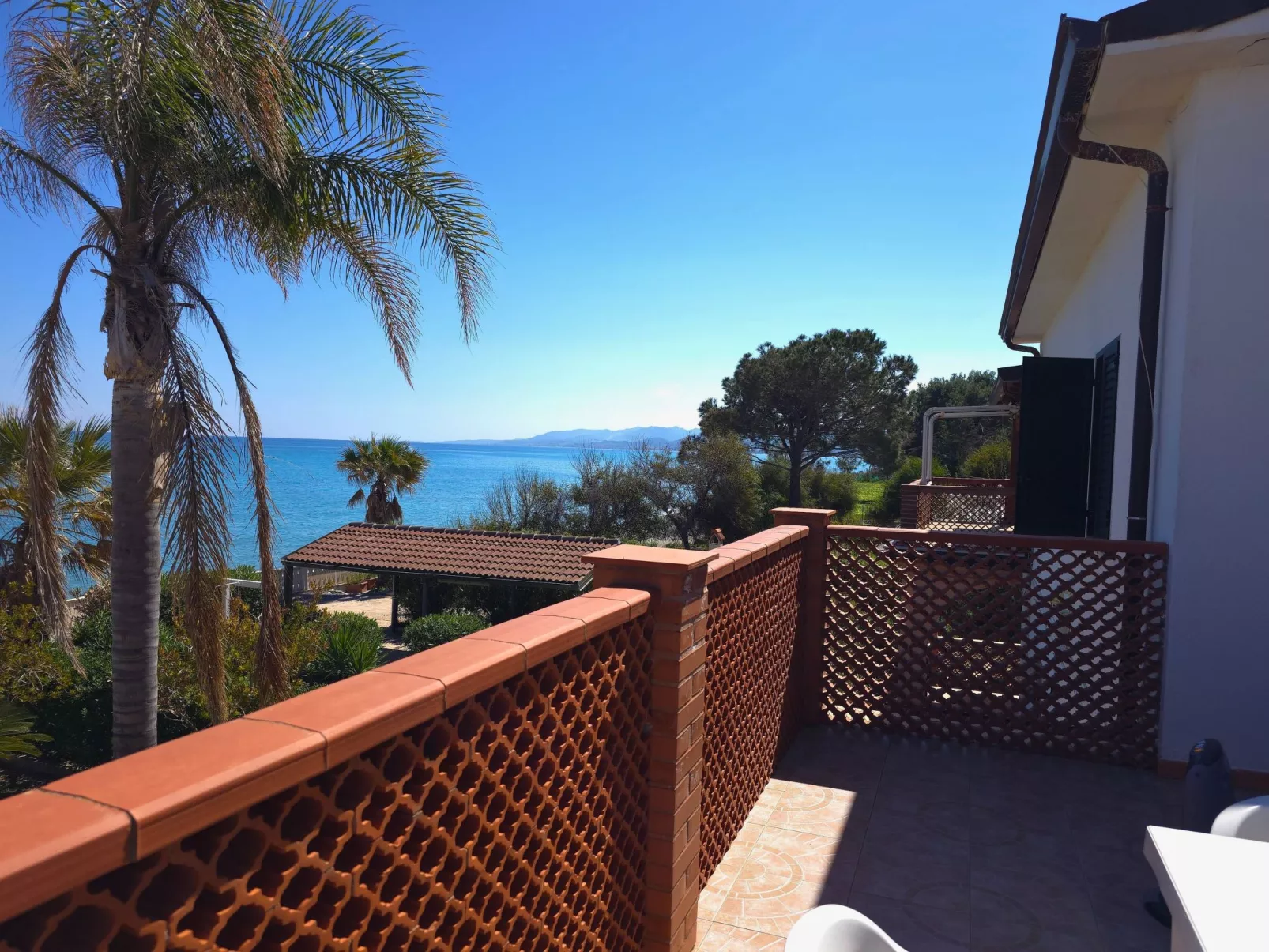 Un Soffio Dal Mare von Holiday World-Image-tags.info