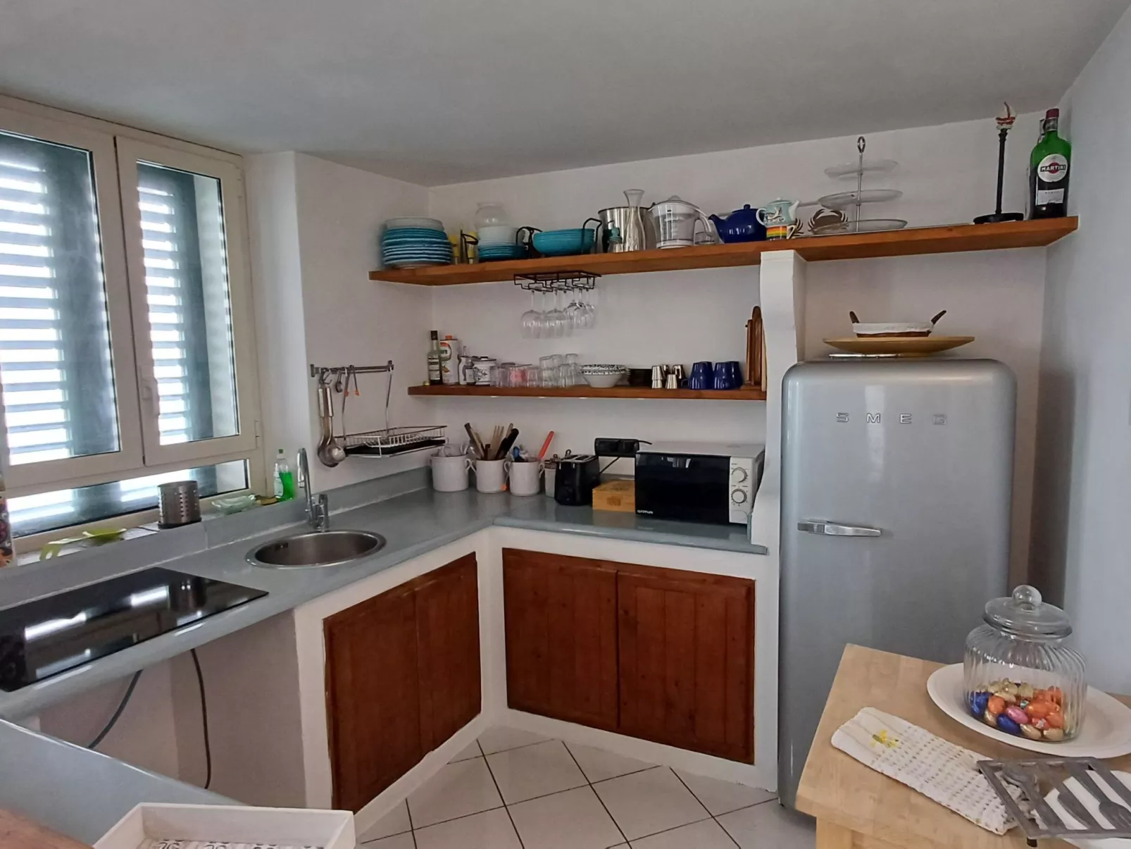 Villa mit Blick auf das Meer an der Amalfiküste-Binnen