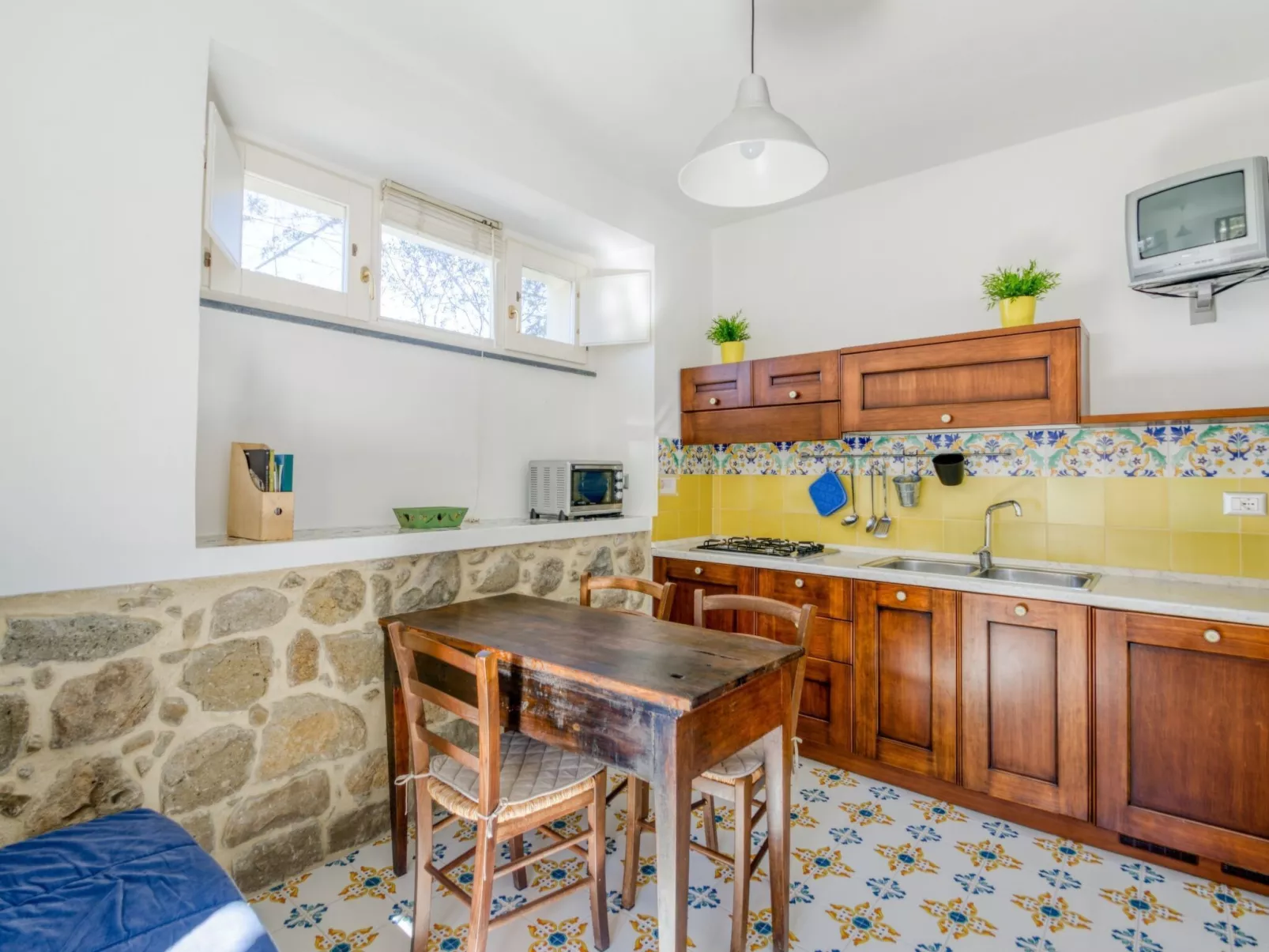 Il Vicolo - Zweizimmerwohnung im Zentrum von Ceraso mit Küche und Terrasse, bis-Image-tags.info