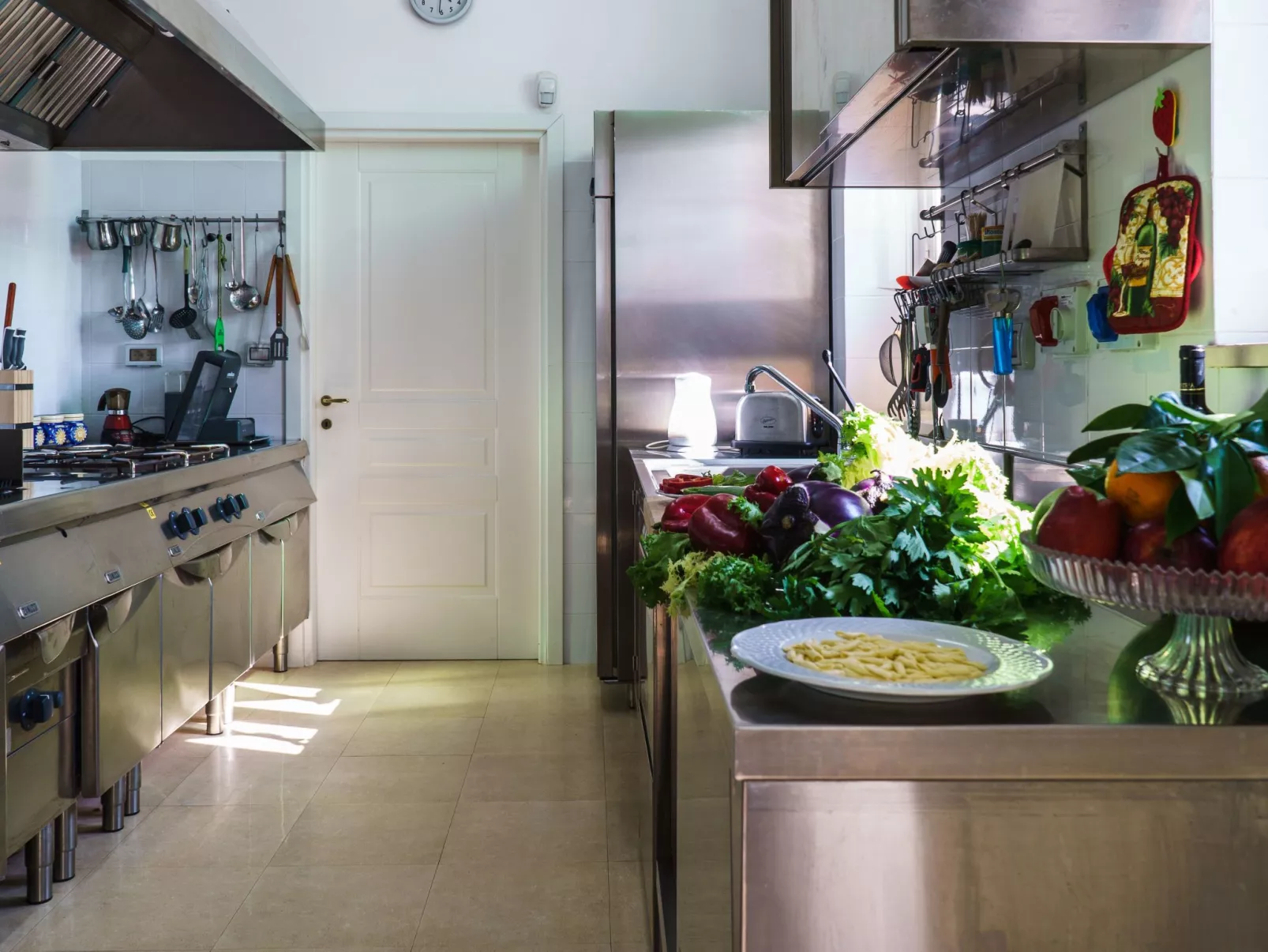 Geräumiges Ferienhaus mit Pool-Binnen