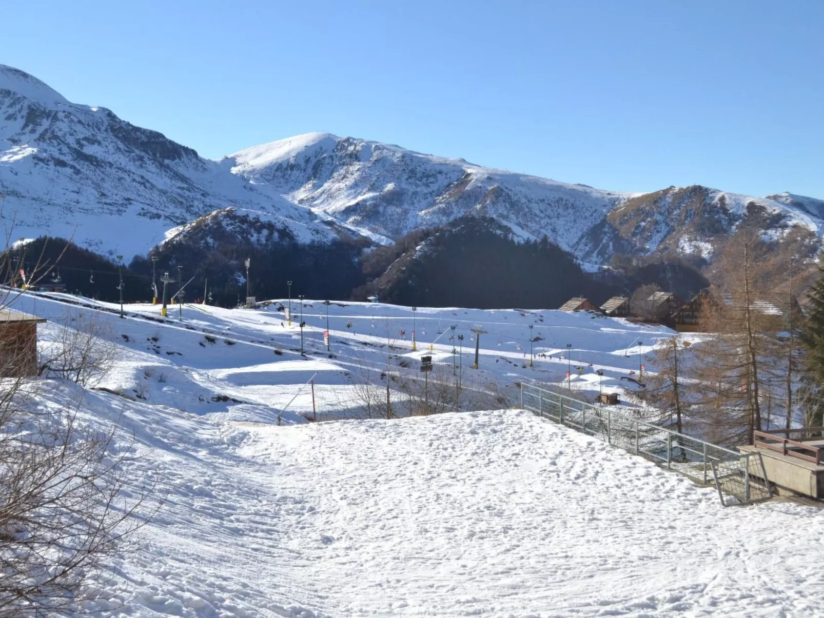 Wohnung 'Casa Nevosa' mit Balkon-Buiten