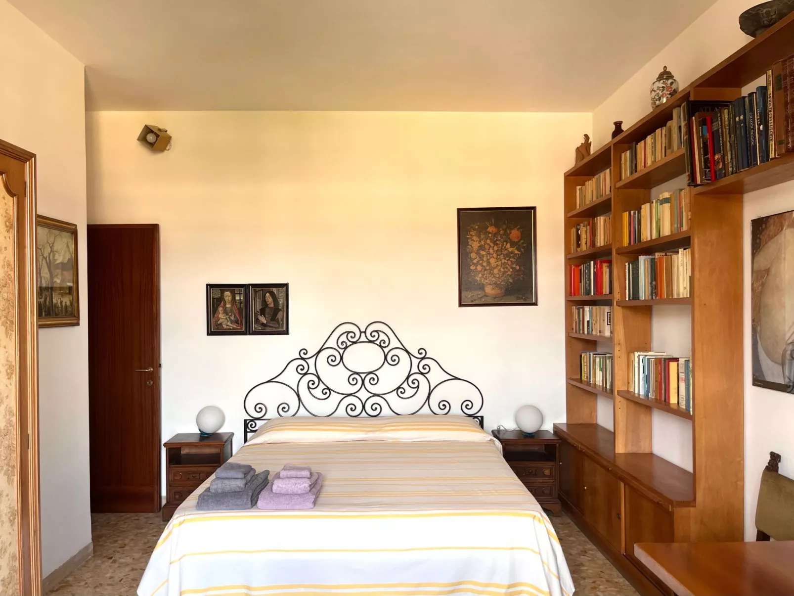 "Vatikan - Apt. x 4-Binnen