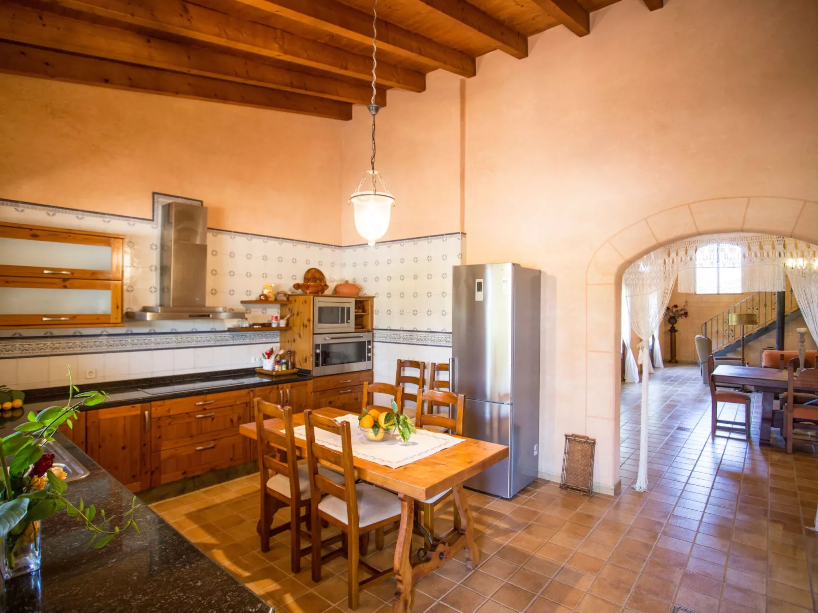 Finca mit Tennisplatz und Schwimmbad-Binnen