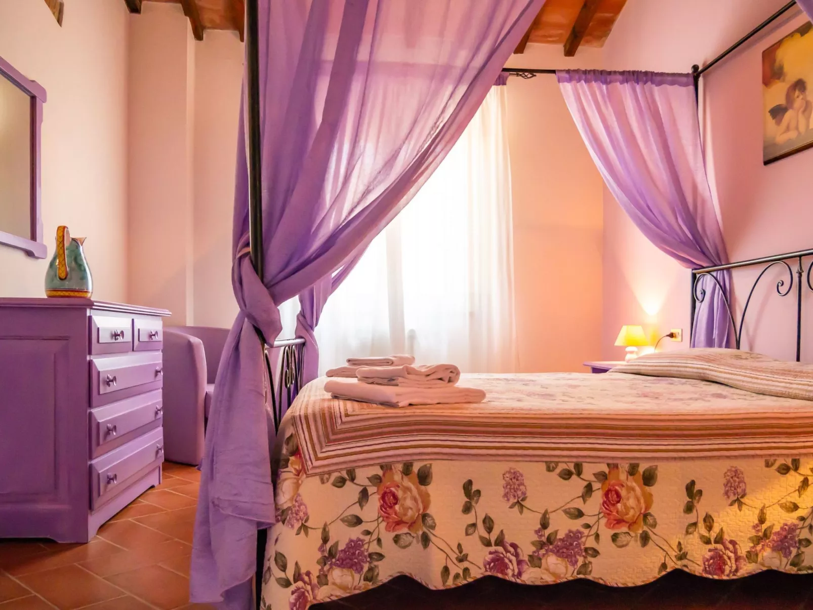 Vier-Zimmer-Wohnung Borgo Collelungo 2 Bäder, erster Stock-Image-tags.info