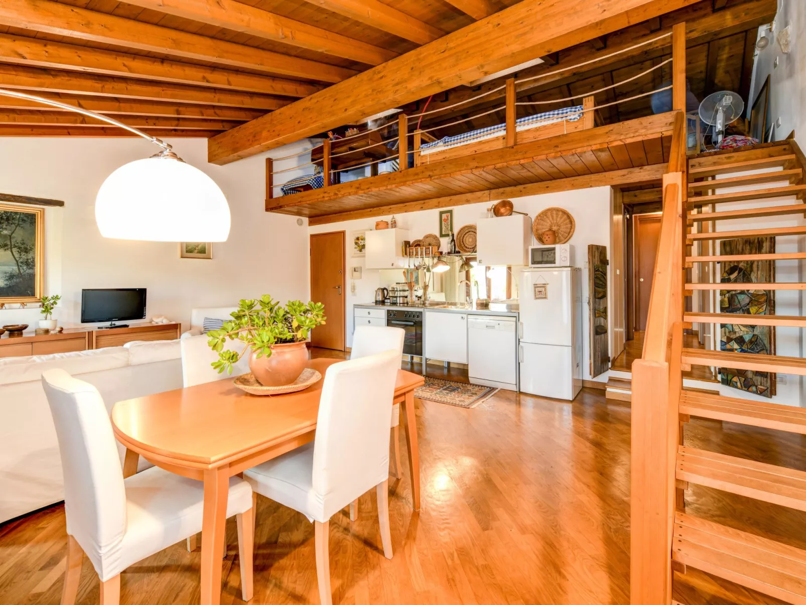 'Silvia4' mit Balkon-Binnen