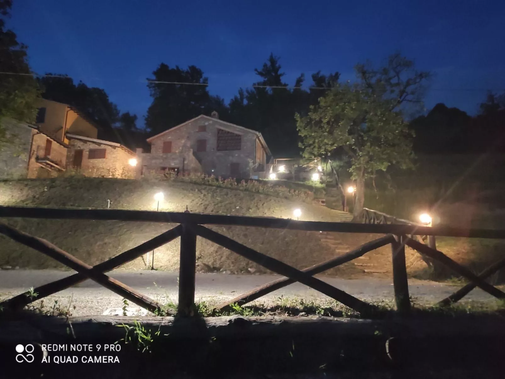 Sunset Barga Toskana kürzlich renoviert-Buiten