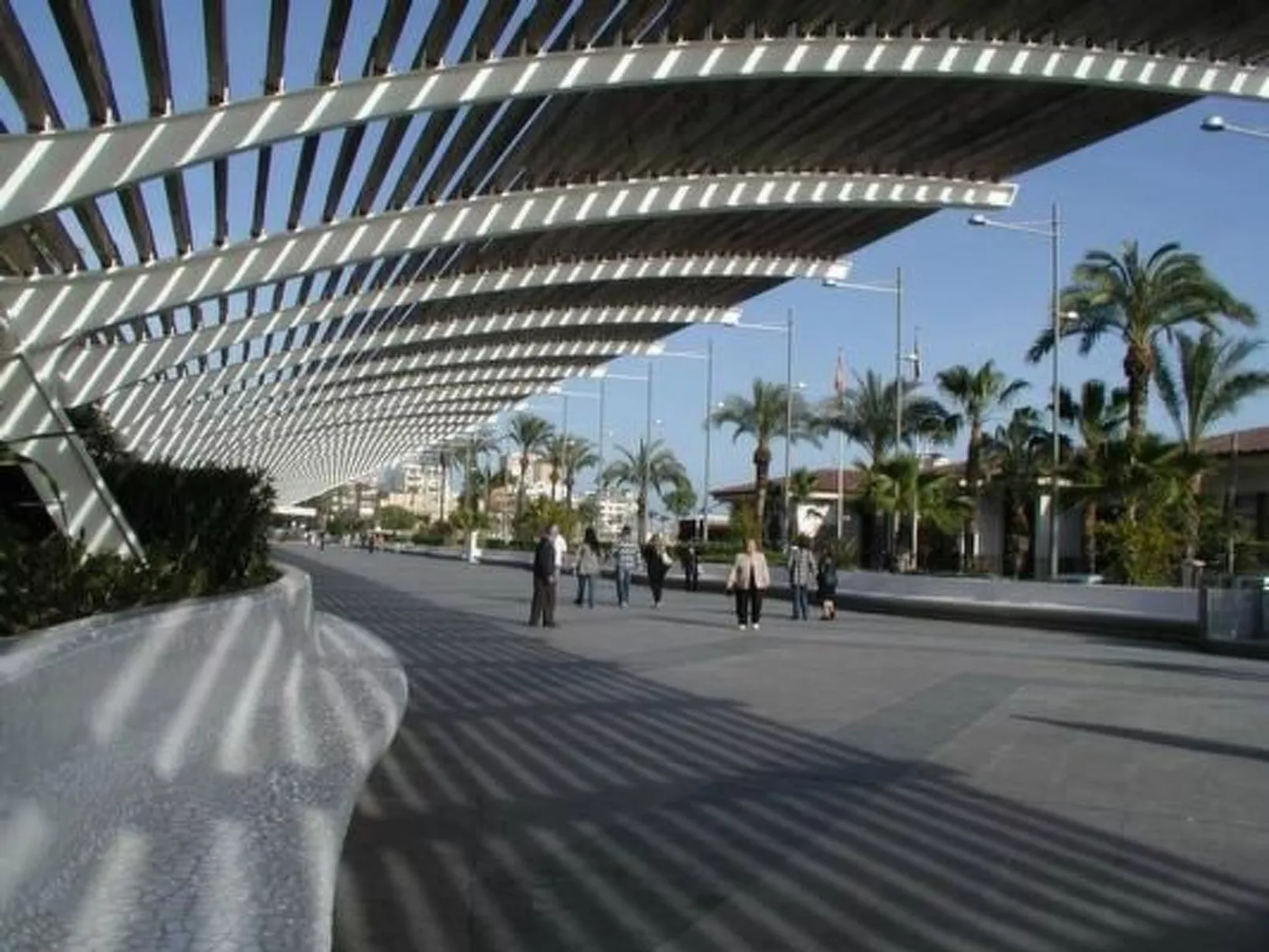 Wohnung mit Balkon-Buiten
