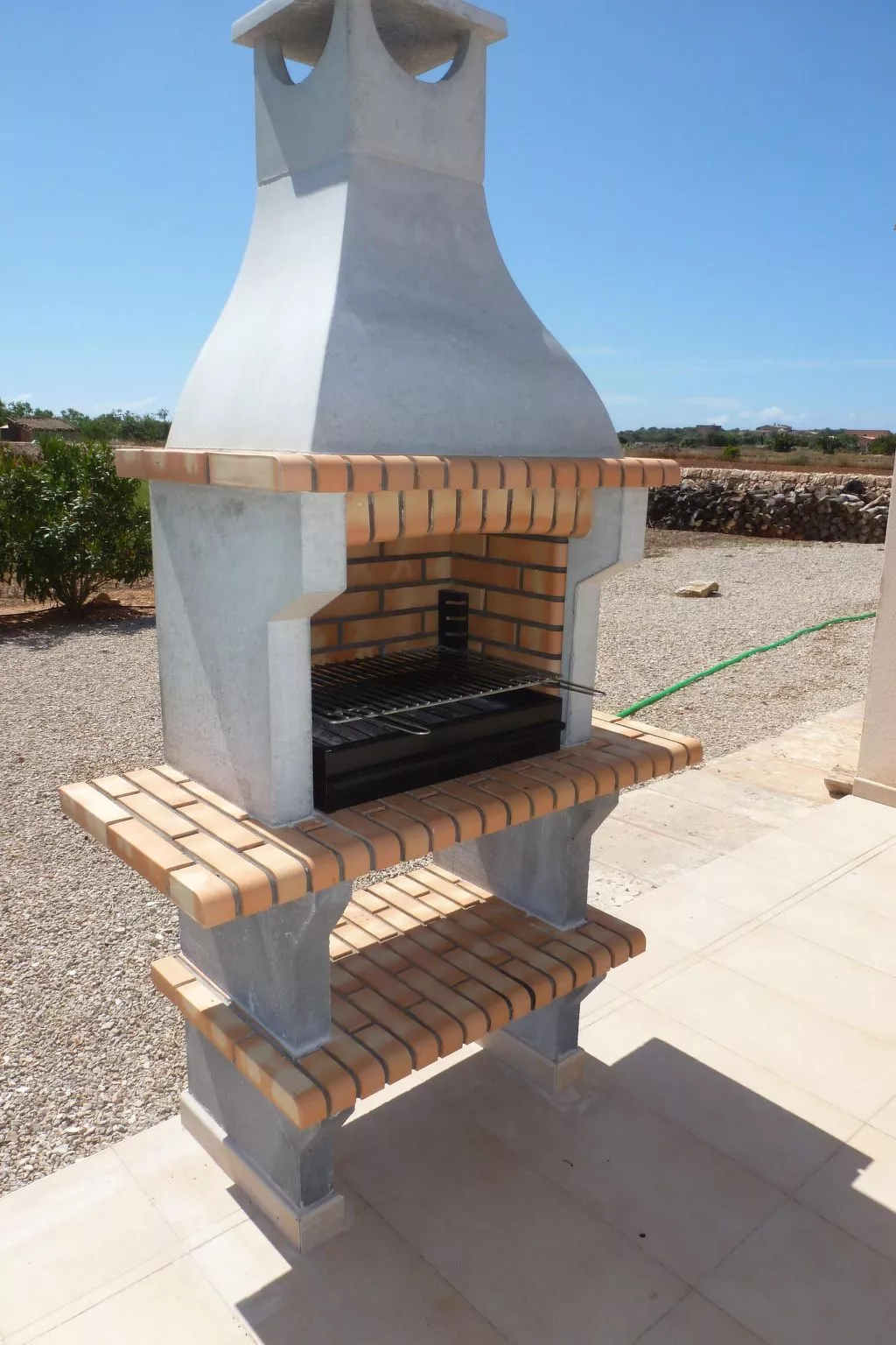 In Campos mit Privatem Pool-Buiten