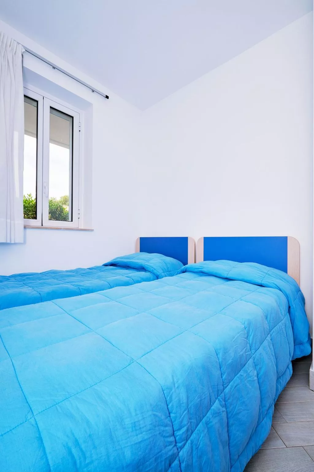 In Marina Di Ragusa mit Terrasse, Grill und Garten-Binnen