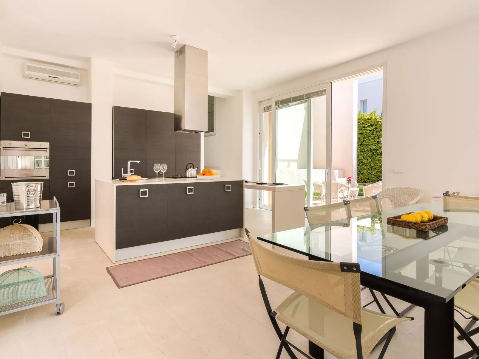 In Ragusa mit Möblierter Terrasse-Binnen