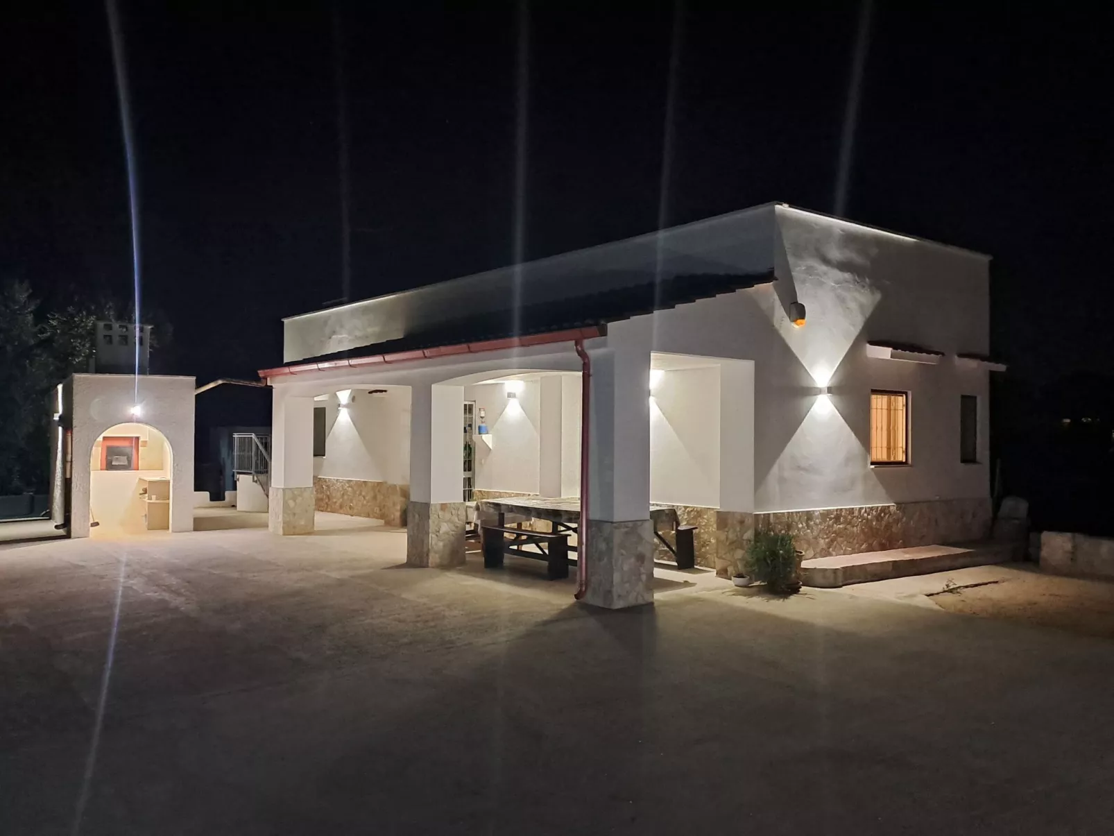 Bauernhof mit Schwimmbad und Babypark Brindisi am Meer-Buiten