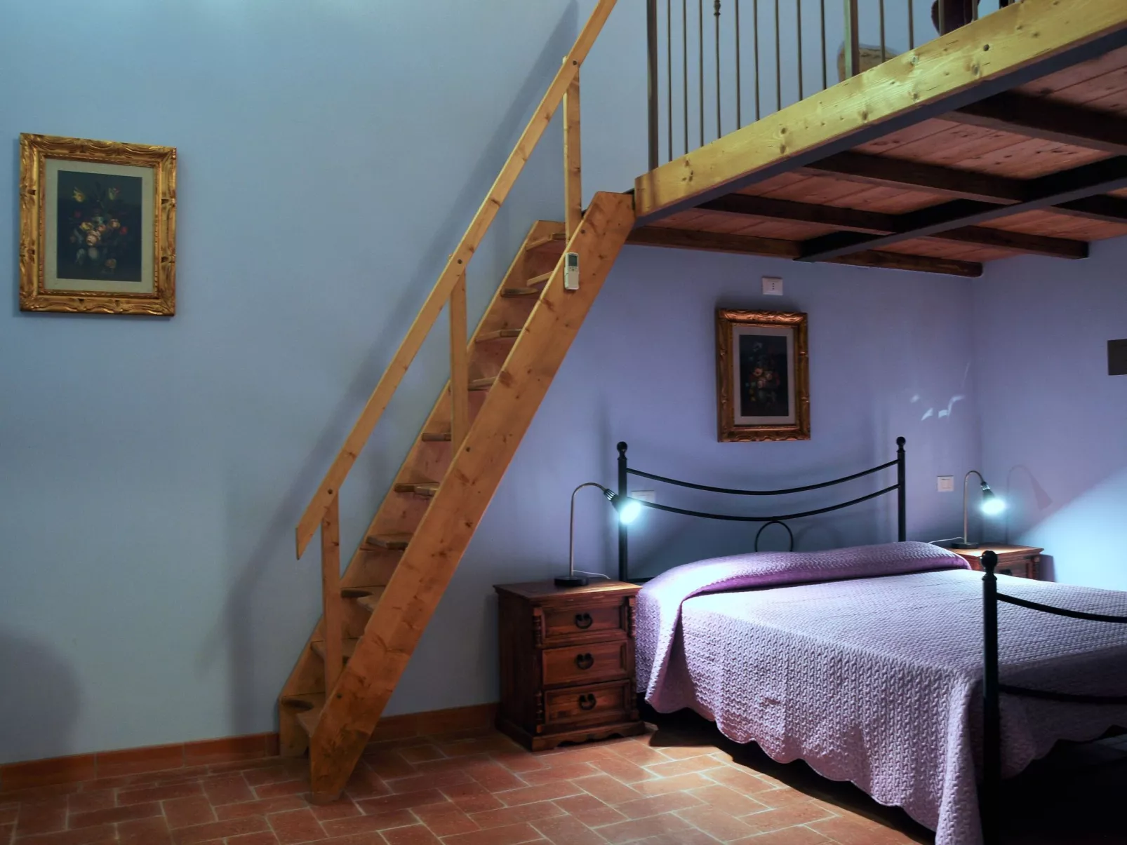 "Casa Olmo" Schwimmbad und Jacuzzi, privater Garten-Binnen