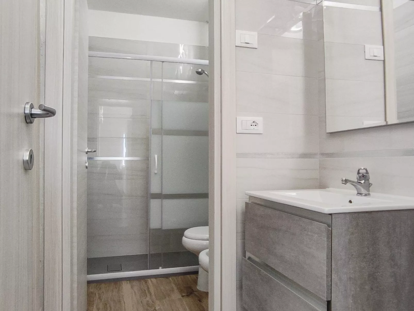 Für 6 Personen-Binnen