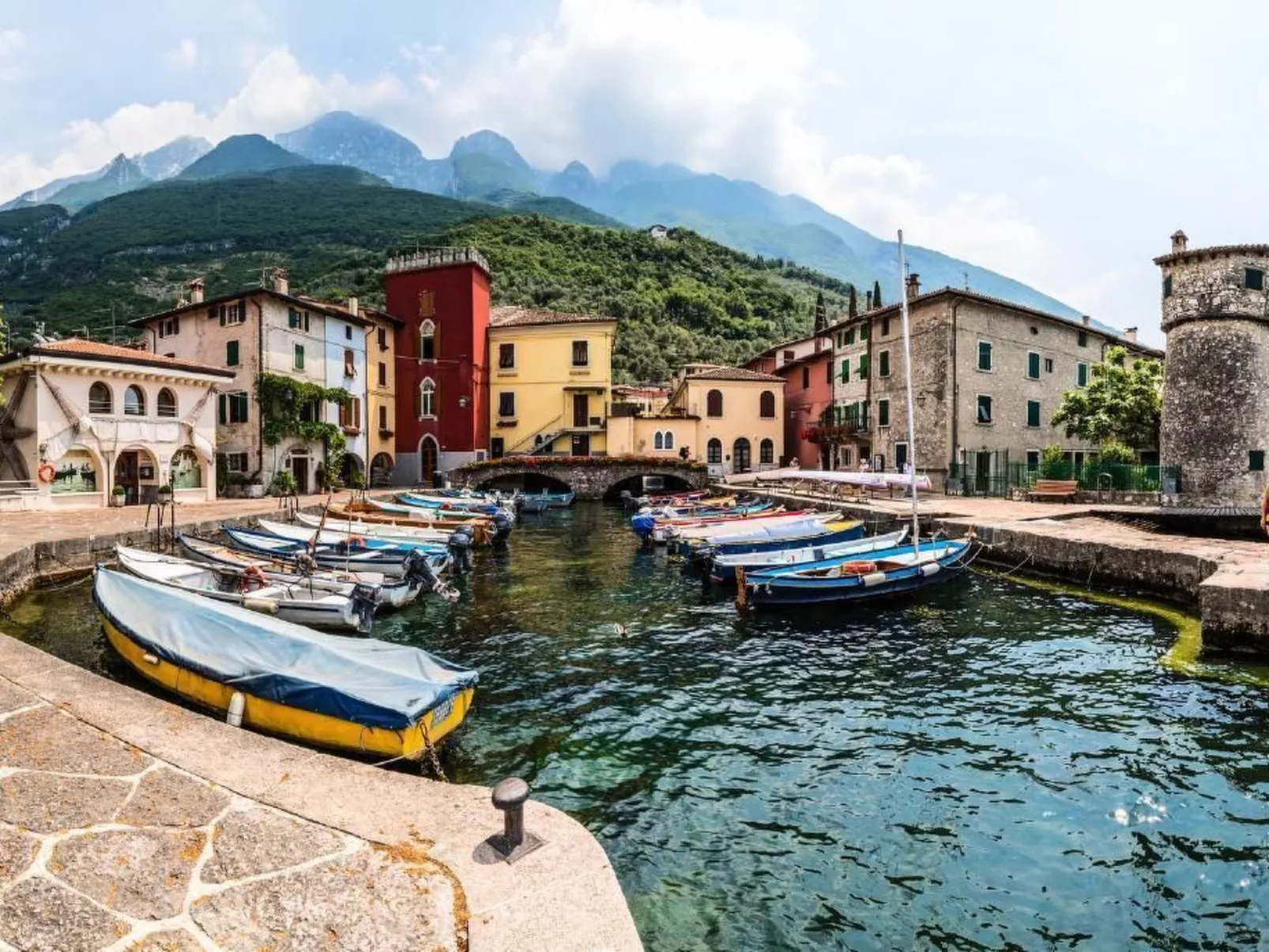 Traumhafter Rustico direkt am Ufer des Gardasees-Buiten