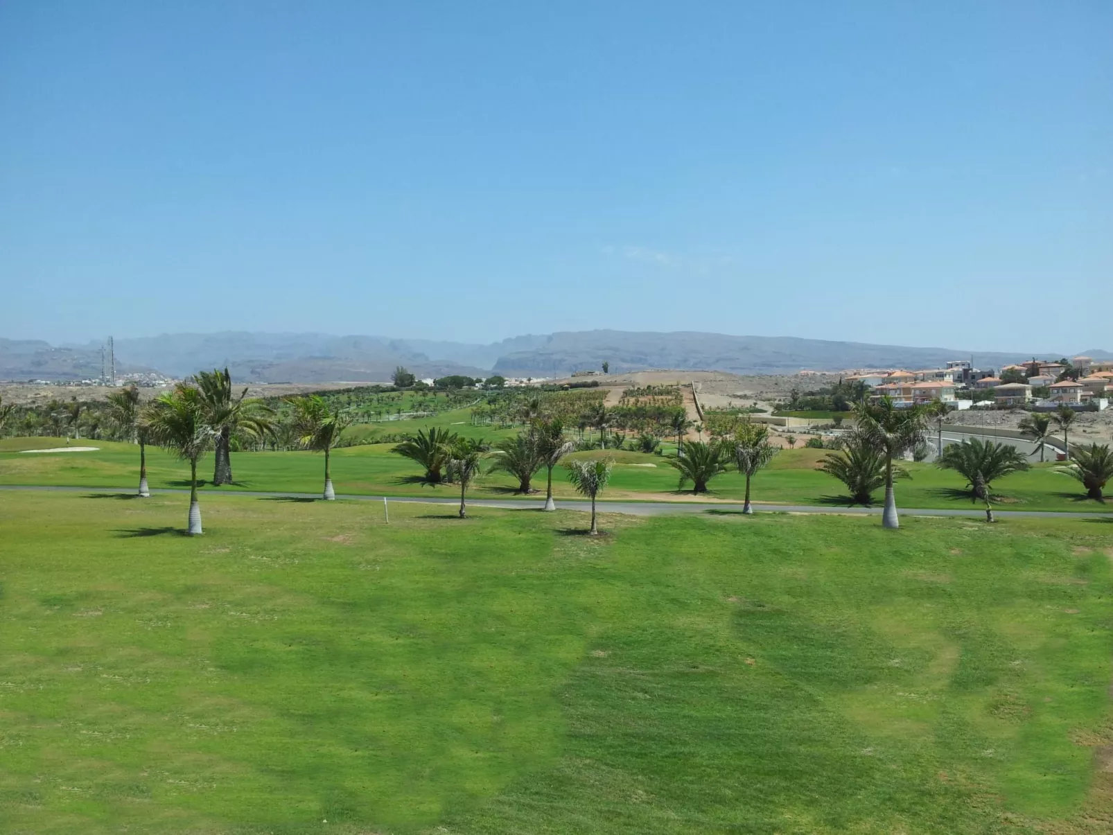 Wunderschönes Ferienhaus im Süden von Gran Canaria mit Garten und gemeinschaftl-Buiten