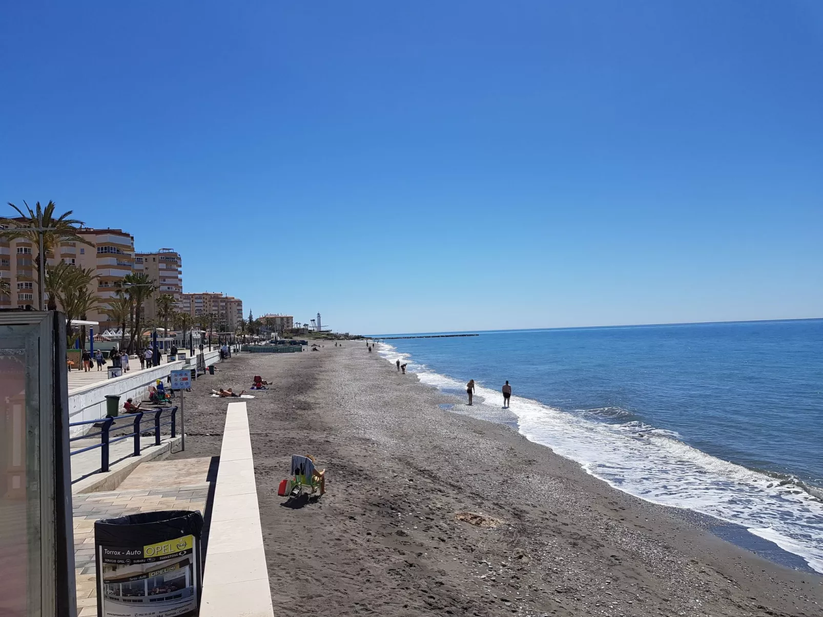 Gemütliche Wohnung in Torrox mit gemeinsamem Pool-Buiten