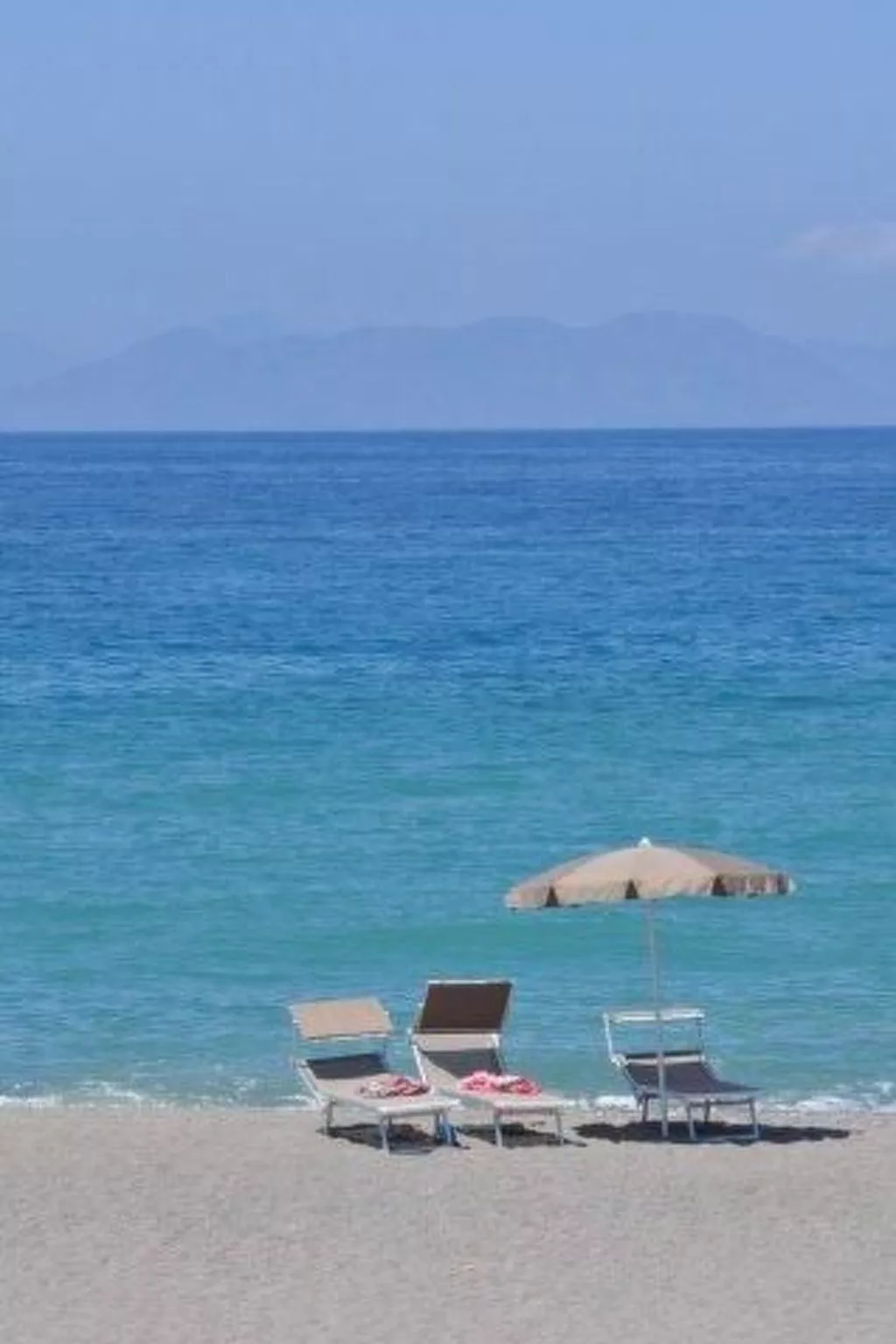 Appartement in Marchesana mit Großer Terrasse-Binnen