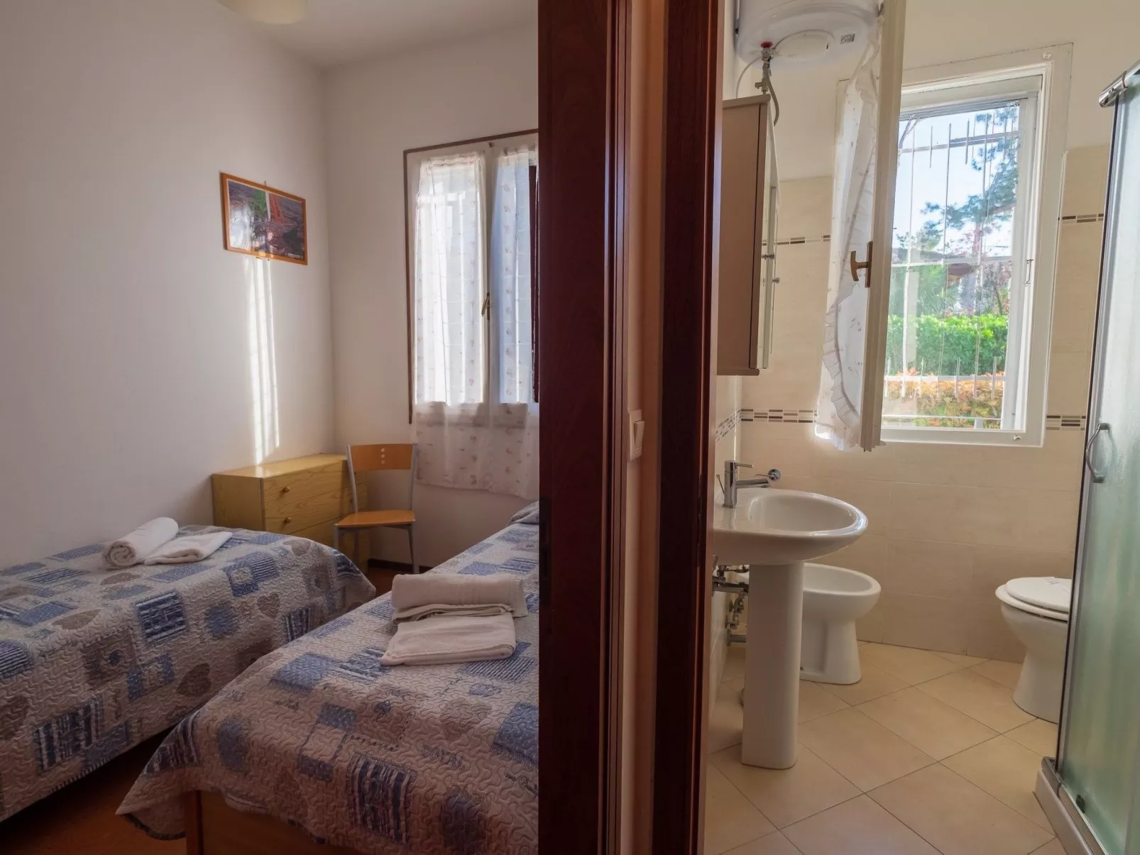 In Lido Delle Nazioni mit Großem Garten-Binnen