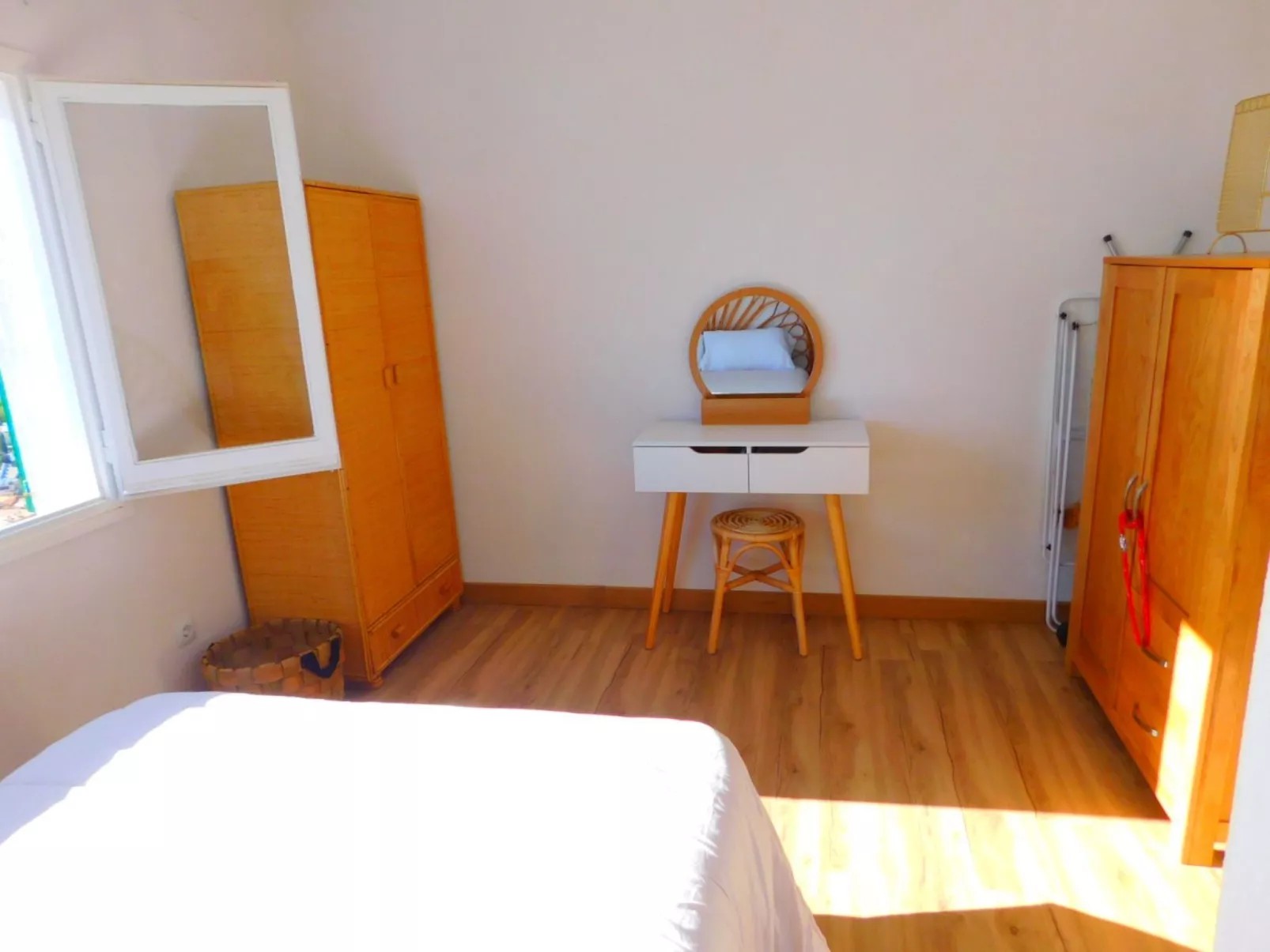 Mit privatem Garten und Terrasse-Binnen