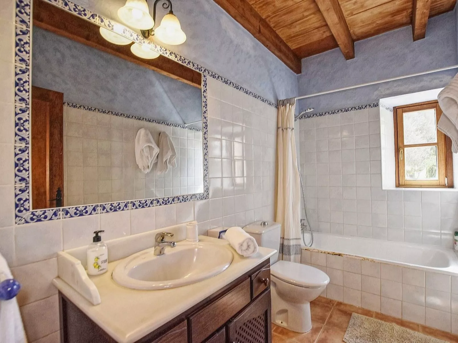 Ferienvilla "Moli-Image-tags.info