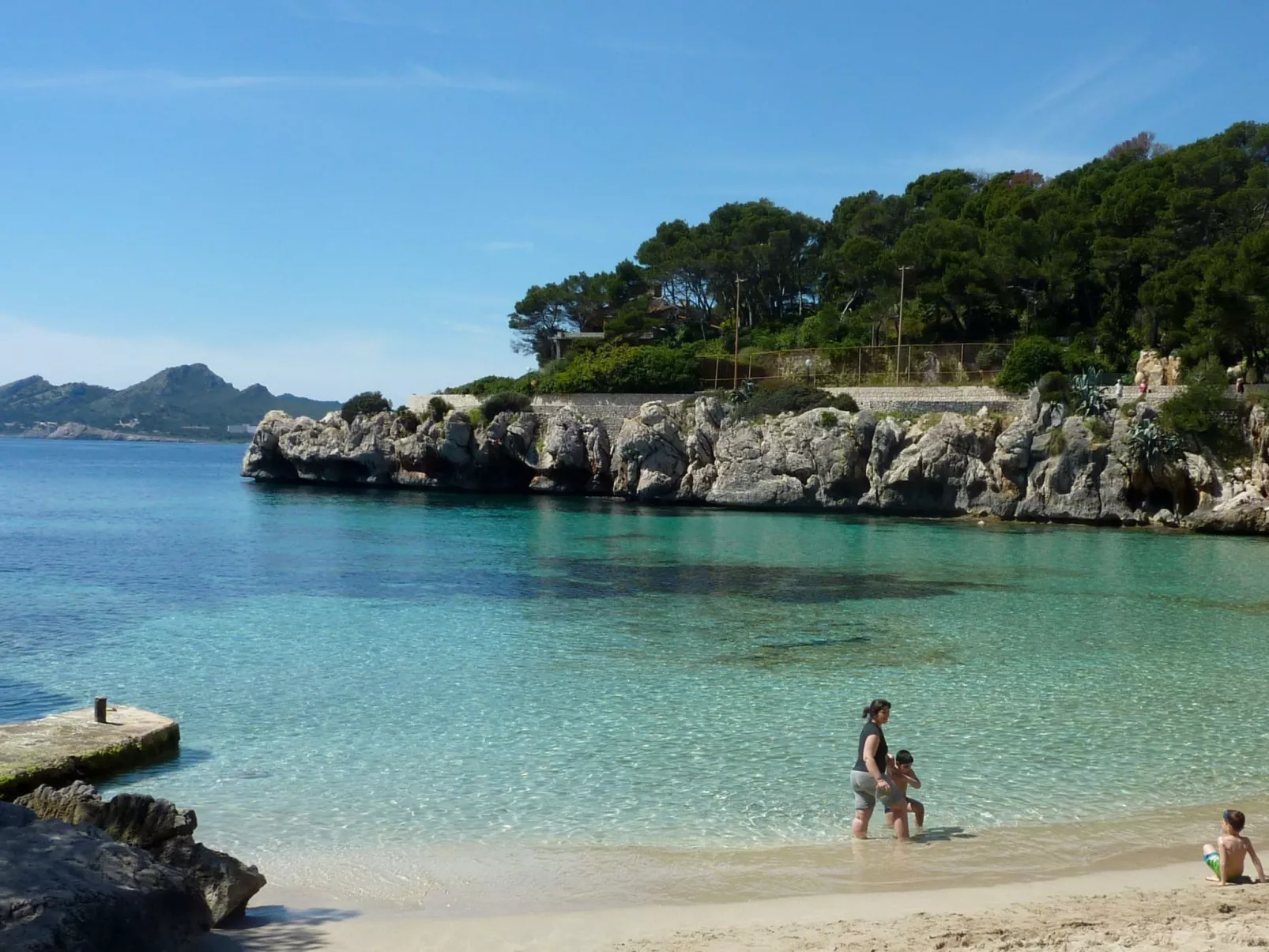 Appartement 'Serol' mit Terrasse-Buiten