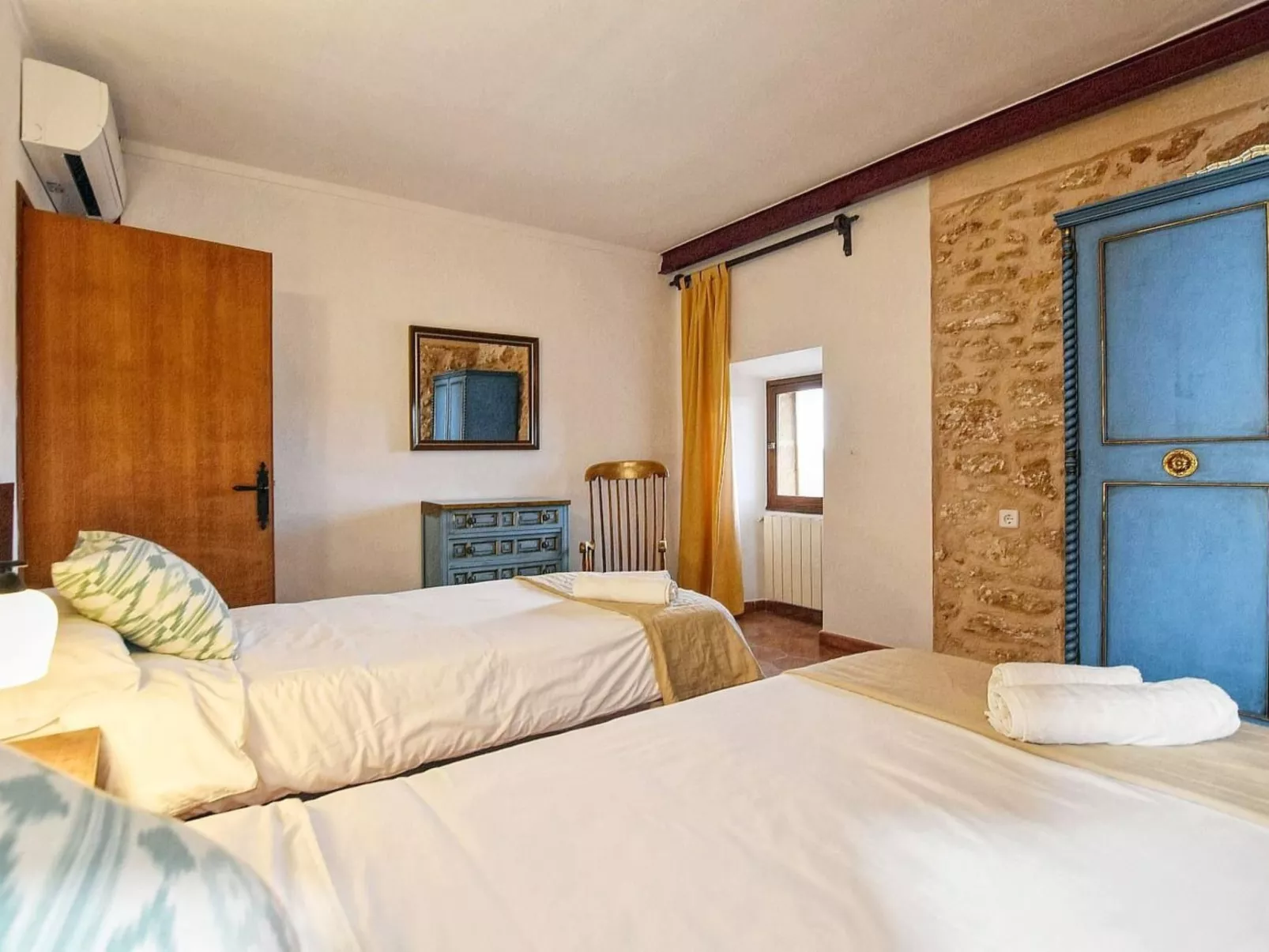 Ländliche Finca "Sa Torre" mit Jacuzzi-Binnen