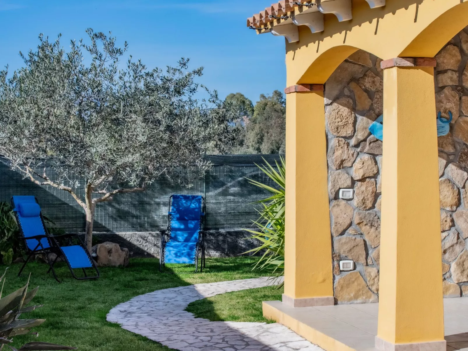 Schöne moderne Villa mit privatem Pool.-Image-tags.info