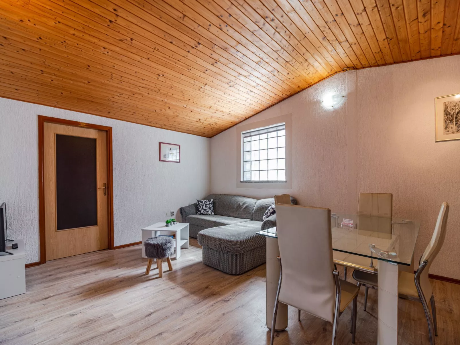 Apartment "Arijana2" mit privater Terrasse-Binnen