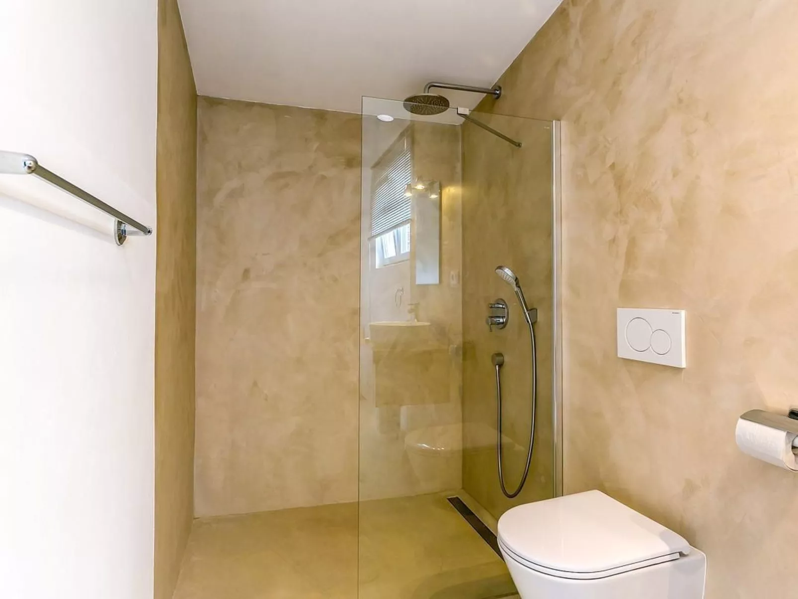 "Elvira" mit Terrasse-Binnen