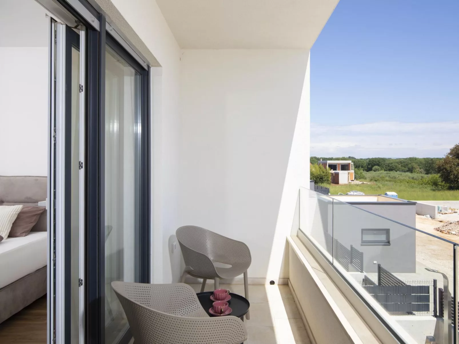 Villa Oasis mit beheiztem Pool, 700 m vom Meer entfernt-Image-tags.info