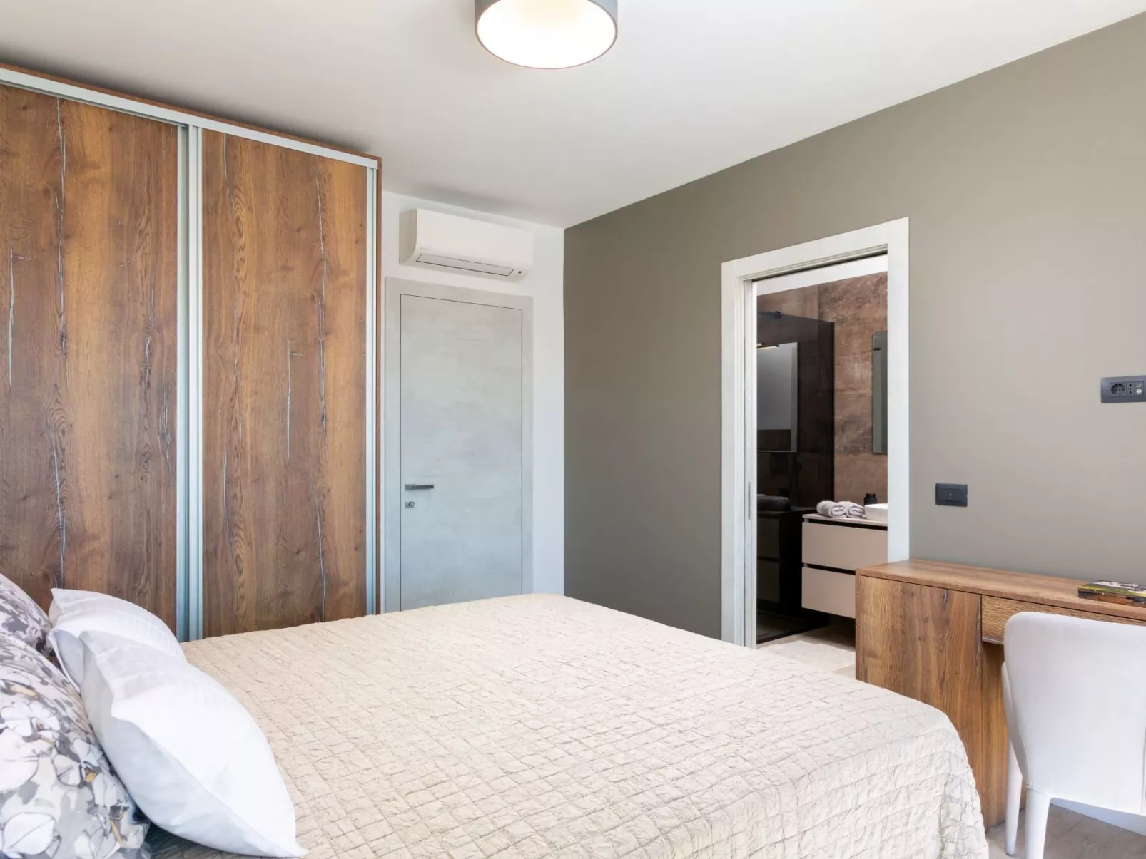 Ferienvilla "Villa Suenos" mit privatem Pool-Binnen