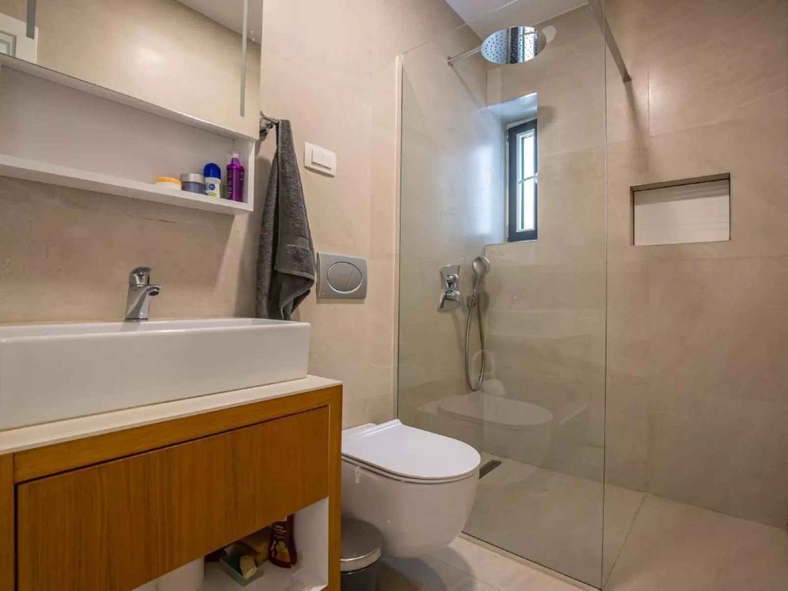 Apartment Emilia-Binnen