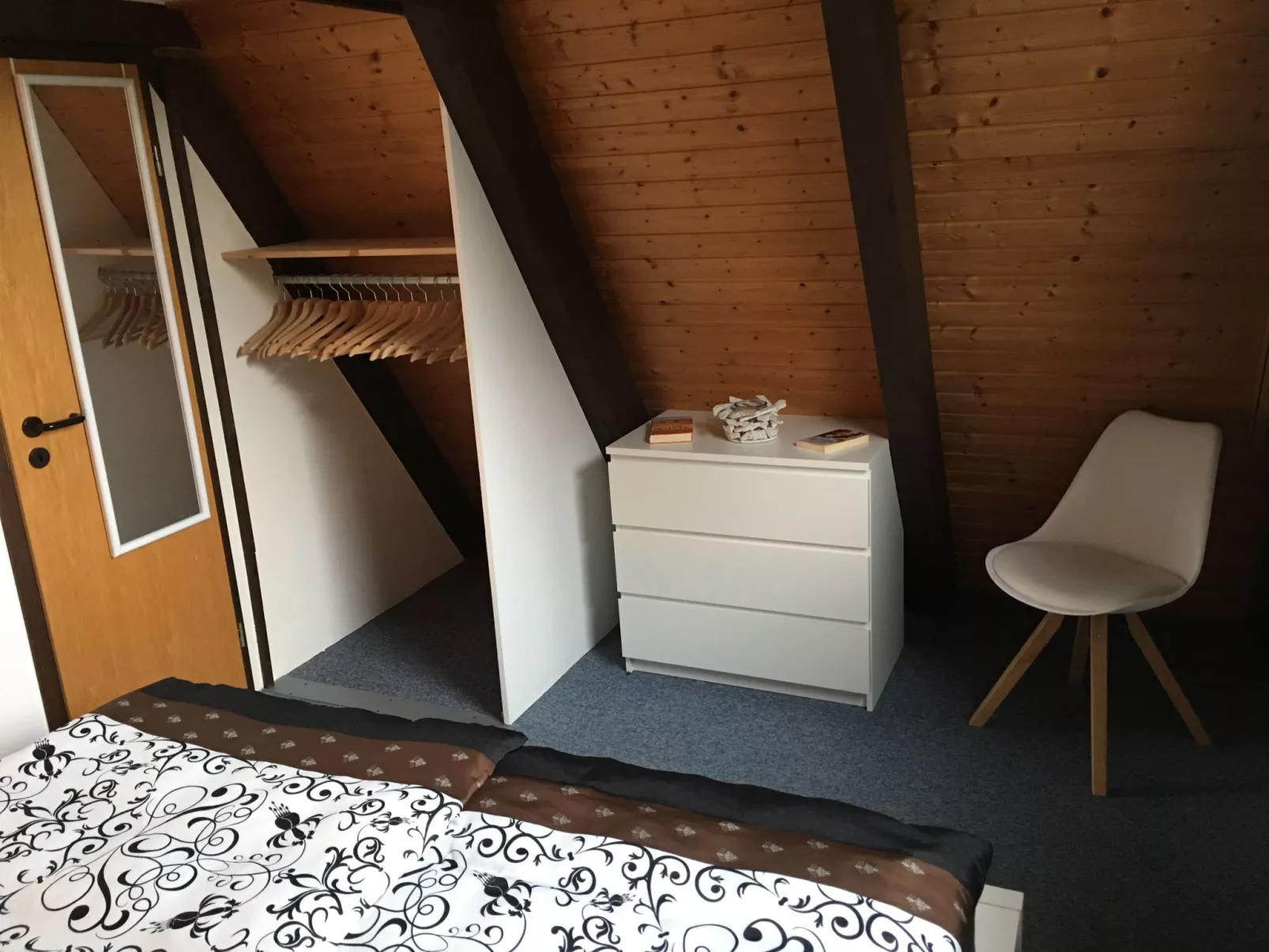 Mit Garten, Grill und Terrasse - Binnen