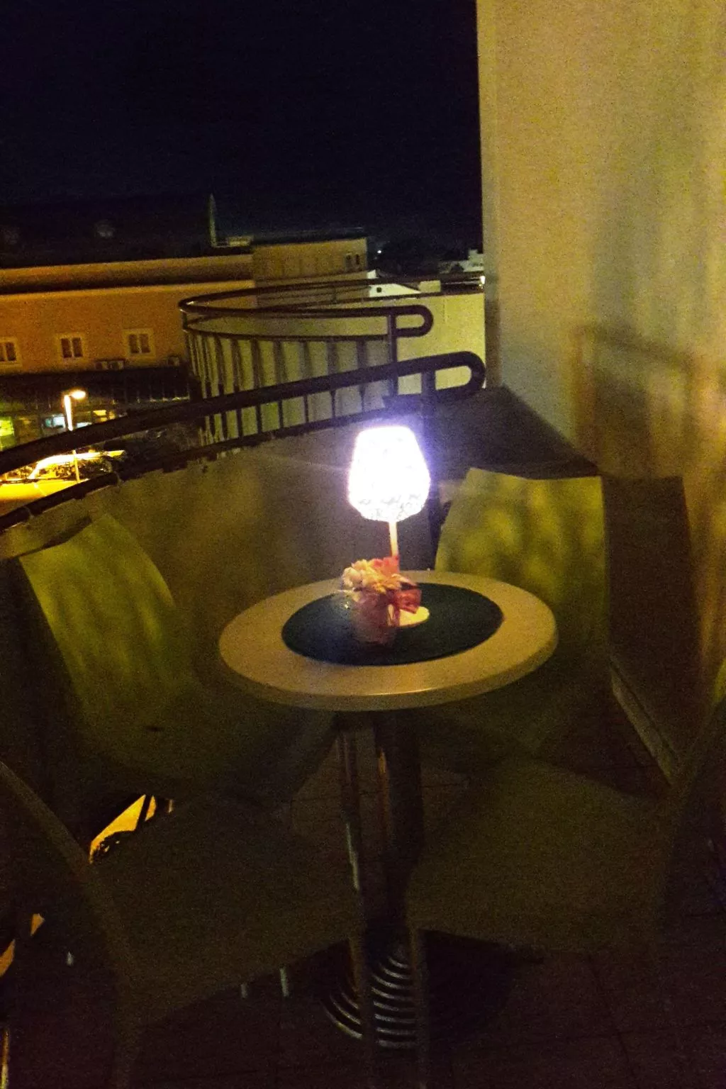 Mit Blick auf das Wasser-Binnen