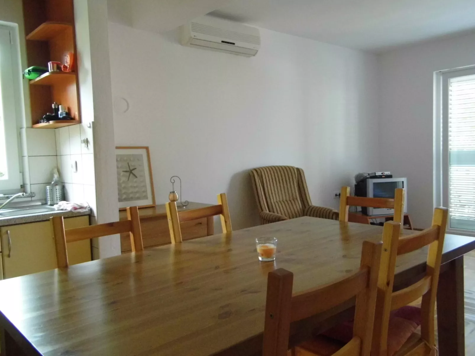 Schöne, komfortable und voll ausgestattete Wohnung-Binnen