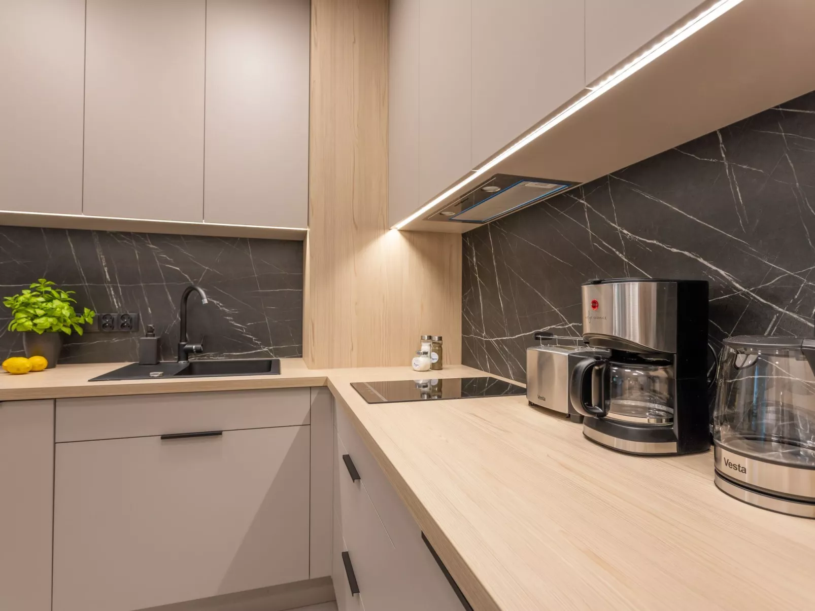 Matejki in Swinemünde am Meer-Binnen