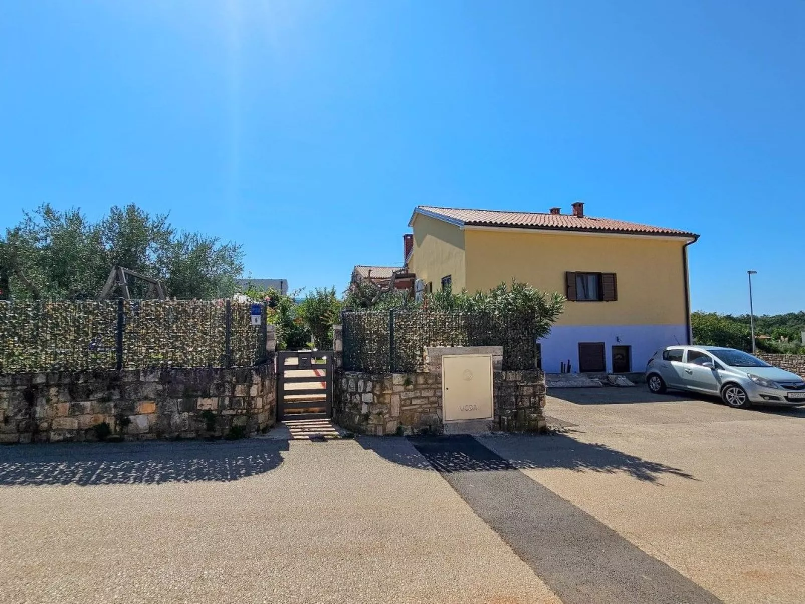 Wohnung für bis zu 6 Personen mit Schwimmbad-Image-tags.info