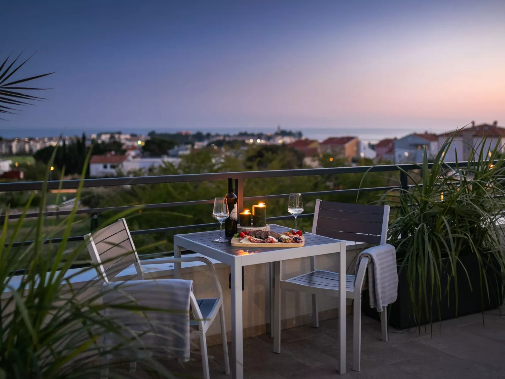 Studio Apartment Soulshine-Image-tags.info