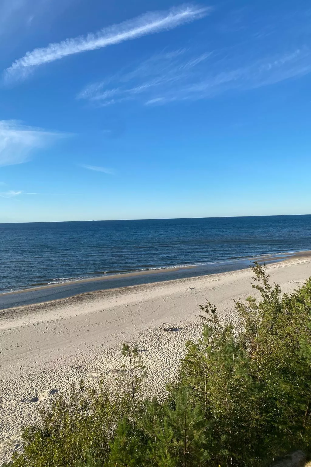 Charmantes Ferienhaus in Dębina mit Offenem Kamin-Binnen
